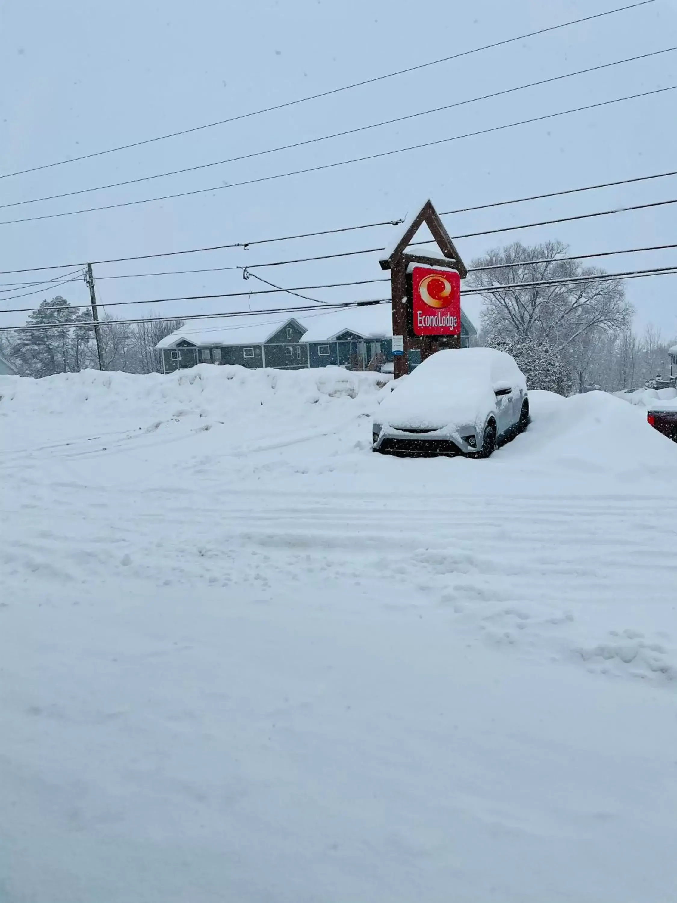 Winter in Econolodge Huntsville