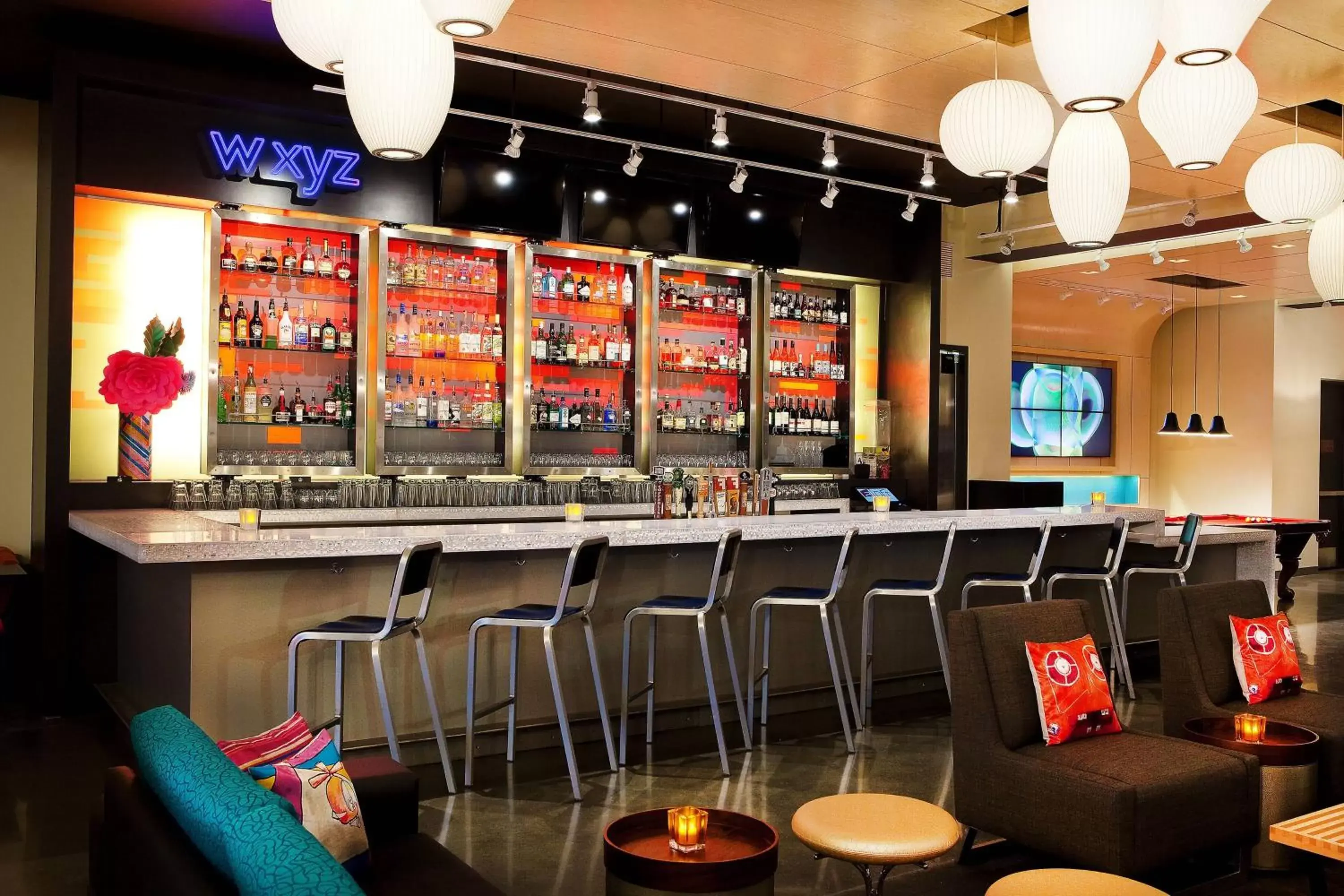 Restaurant/places to eat in Aloft Raleigh