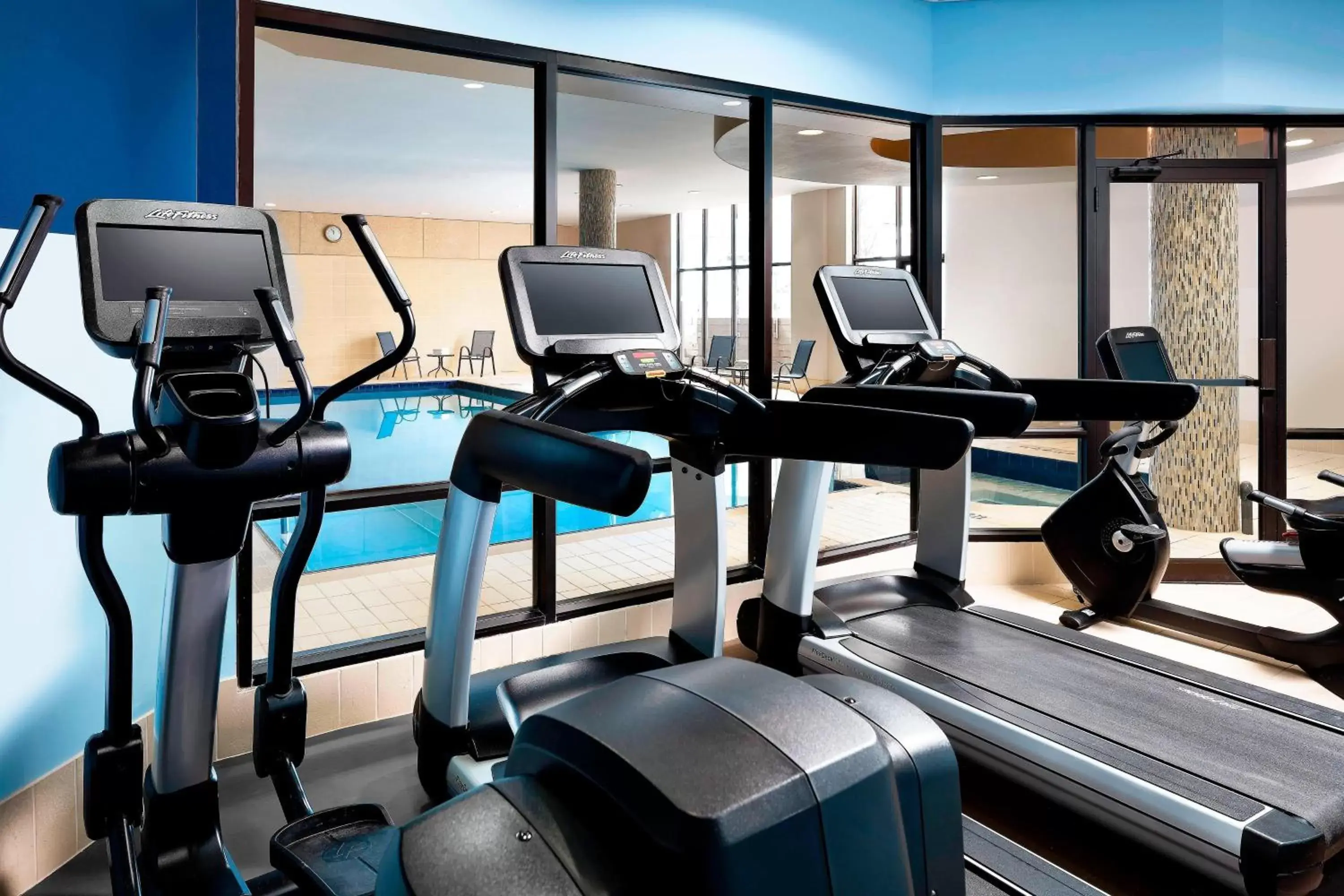 Fitness centre/facilities, Fitness Center/Facilities in Four Points by Sheraton Mississauga Meadowvale