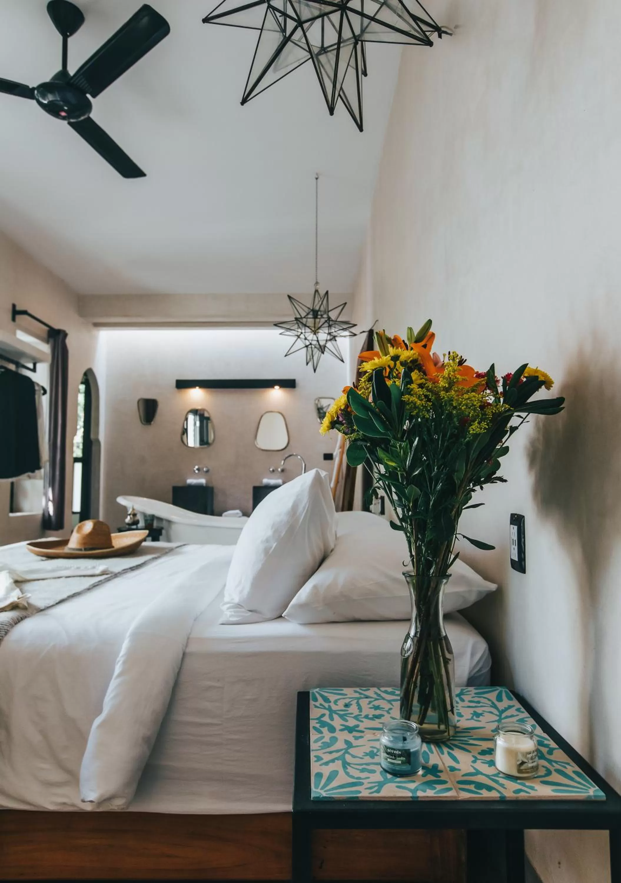 Bed in Ambre & Epices Jungle Hotel & Spa