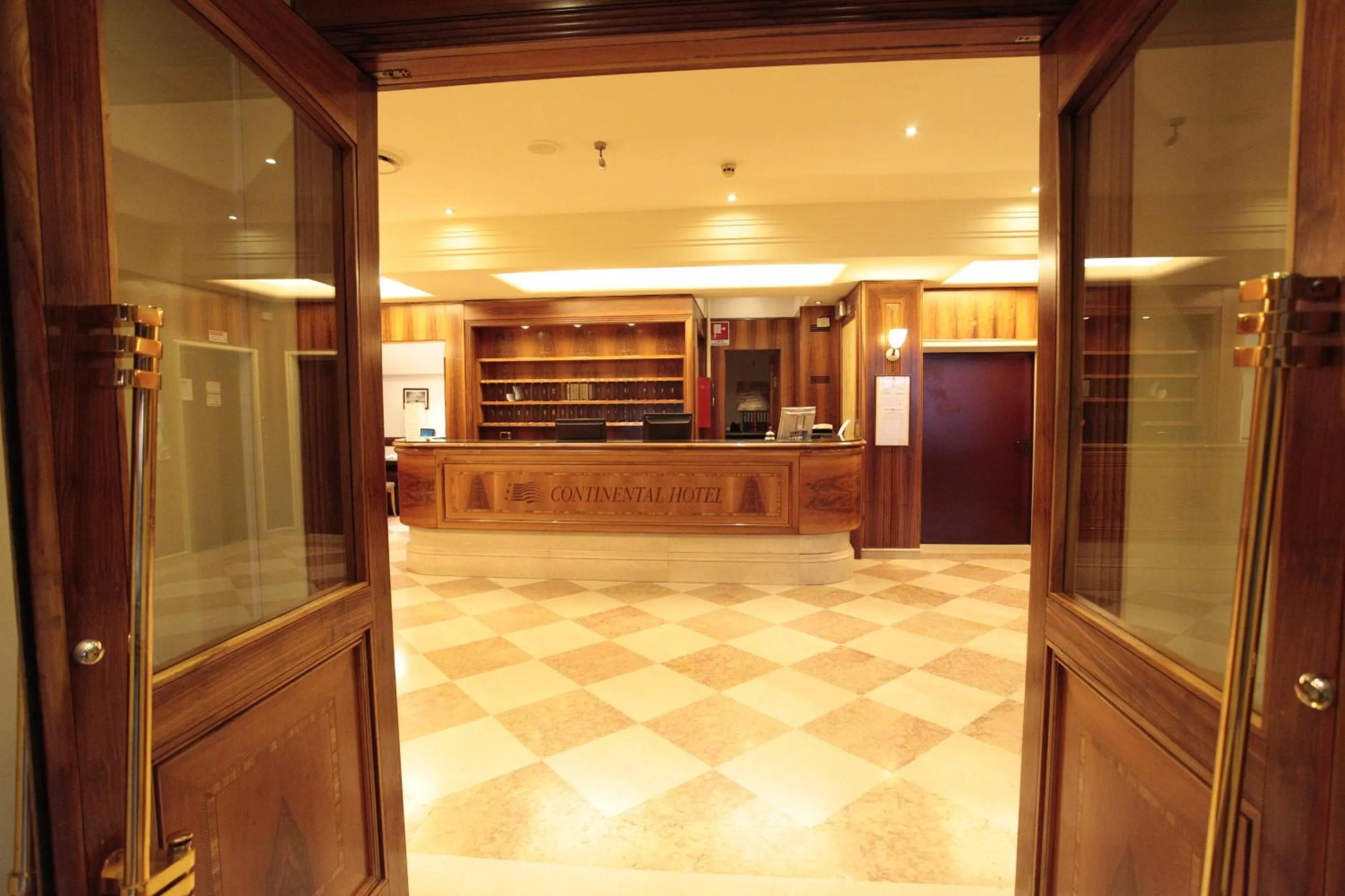 Lobby or reception in Continental Hotel