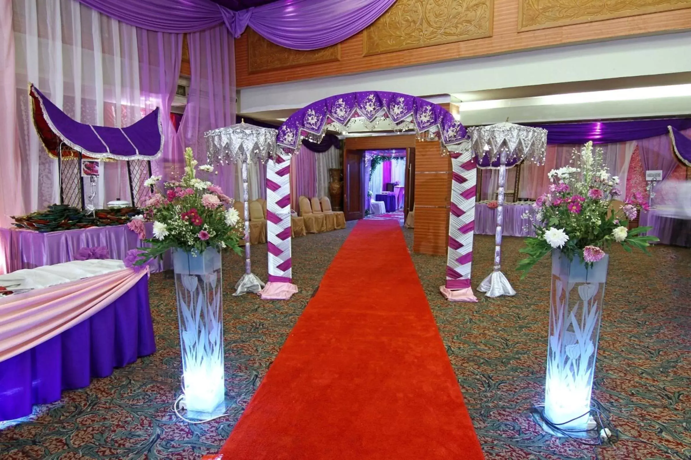 Entertainment, Banquet Facilities in Pangeran Beach Hotel