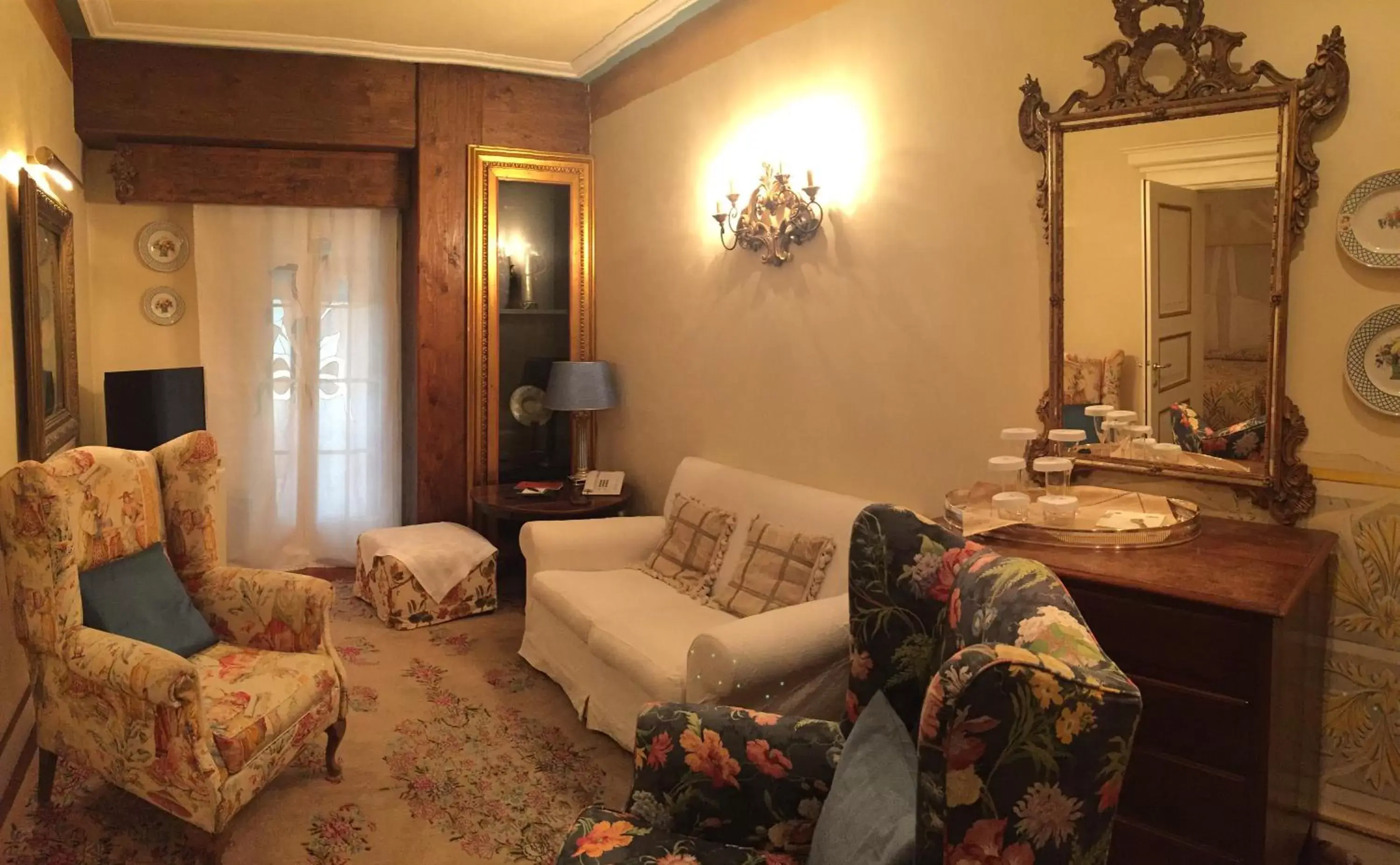 Living room, Seating Area in Hotel Gabbia D'Oro