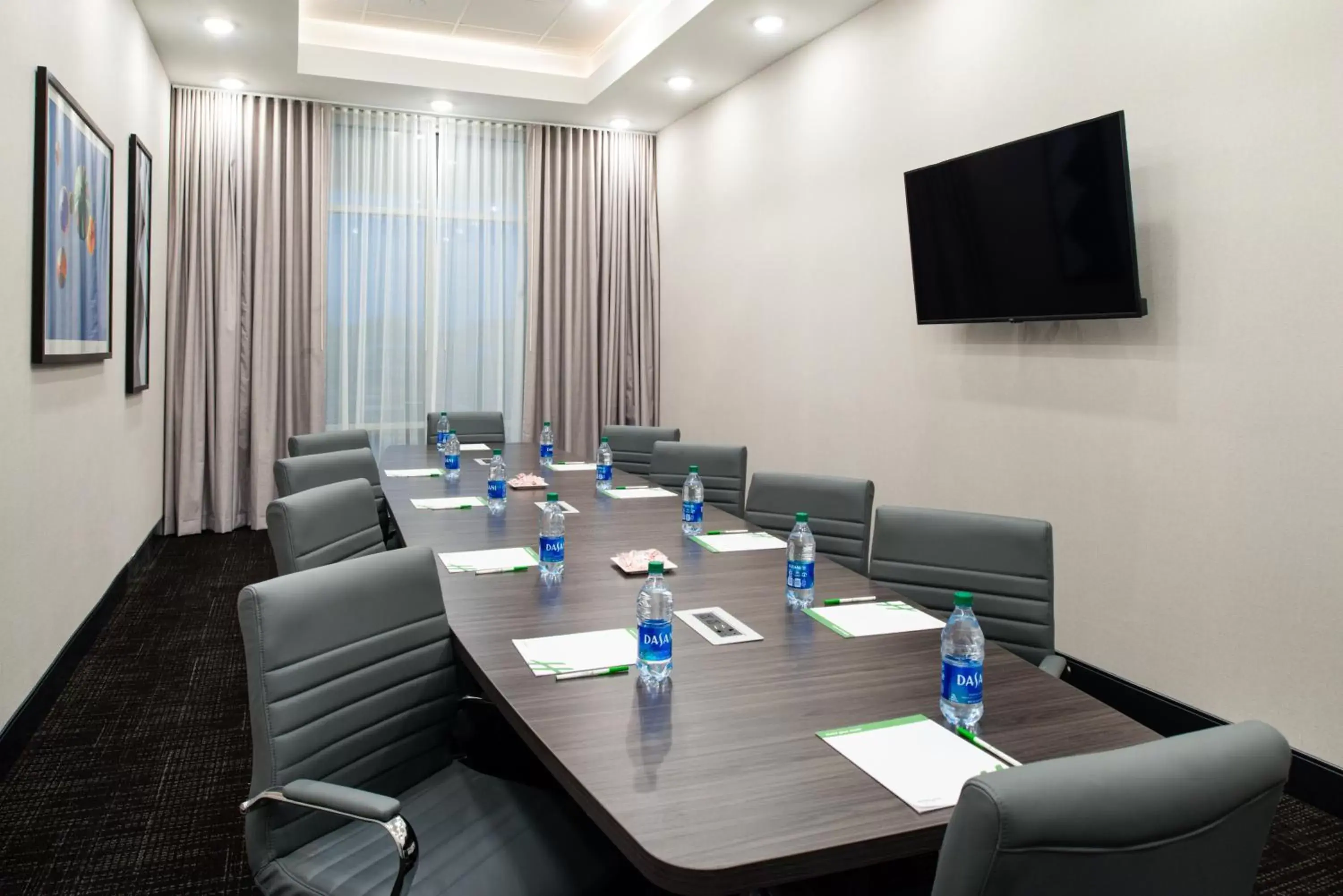 Meeting/conference room in Holiday Inn - Fort Worth - Alliance, an IHG Hotel