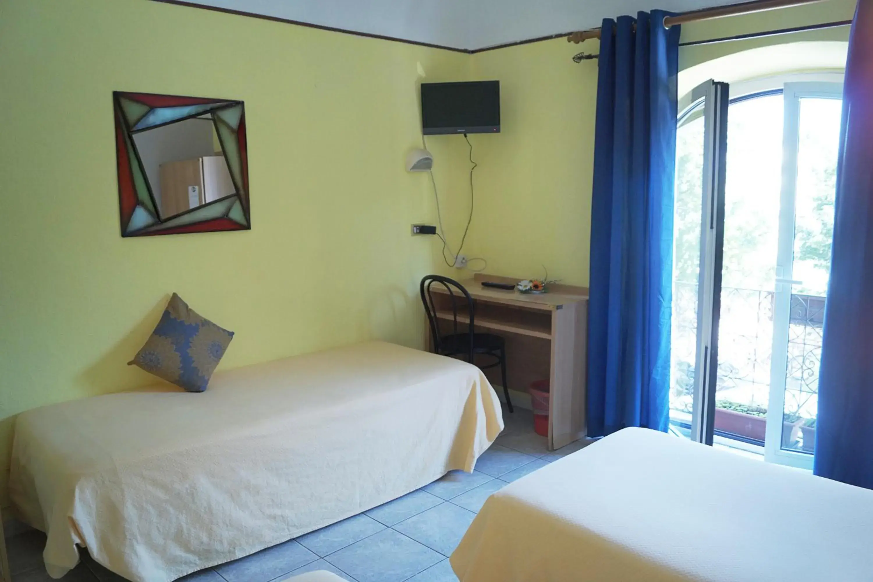 Bed, Room Photo in Hotel Stazione