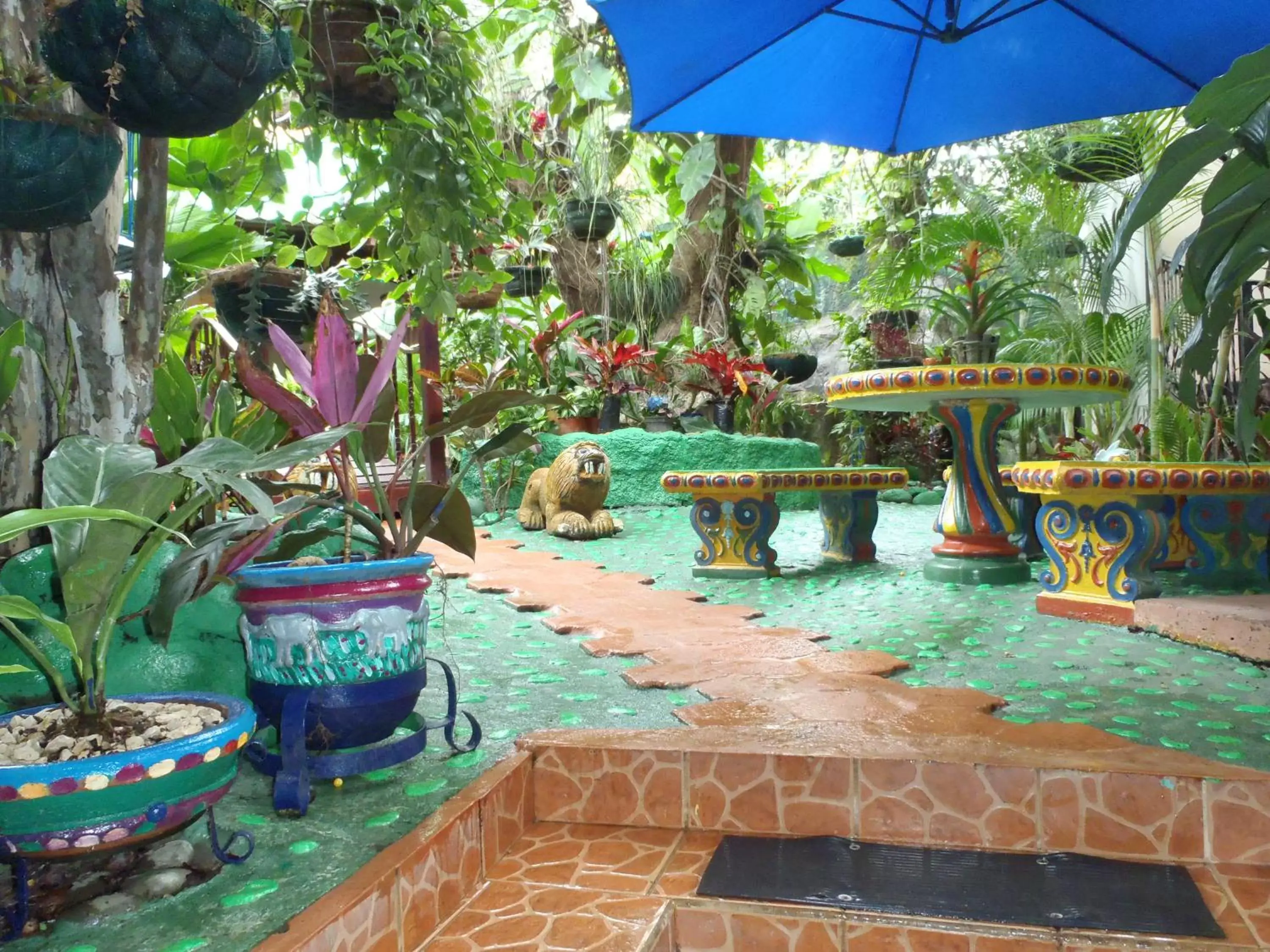 Garden in Casa Lima B&B