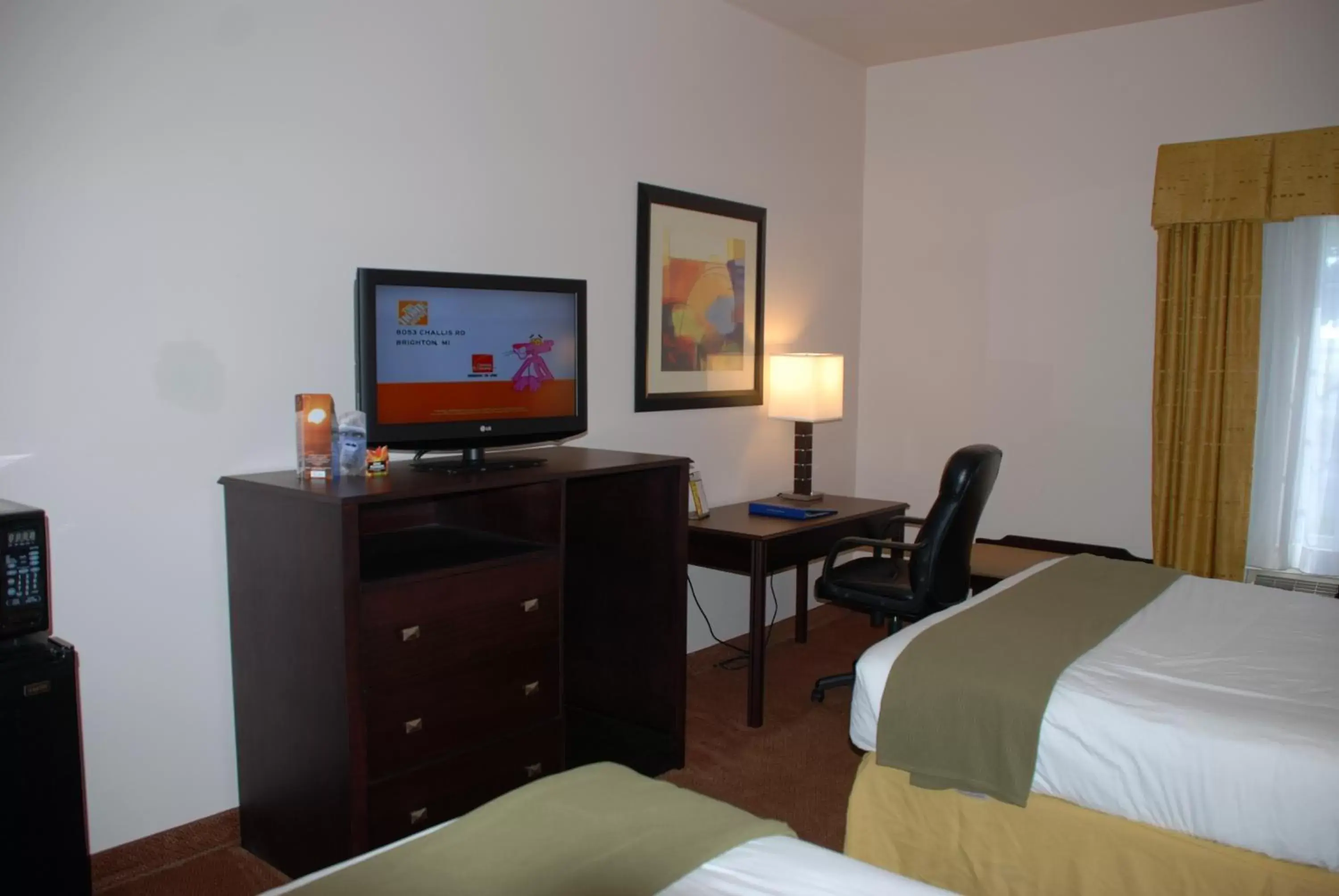 TV and multimedia, TV/Entertainment Center in Holiday Inn Express Hotel & Suites East Lansing, an IHG Hotel