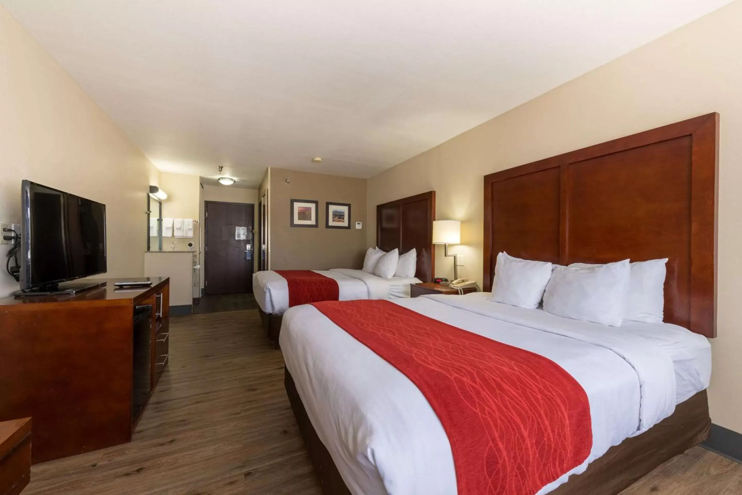 Bedroom, Bed in Comfort Inn & Suites Alamosa