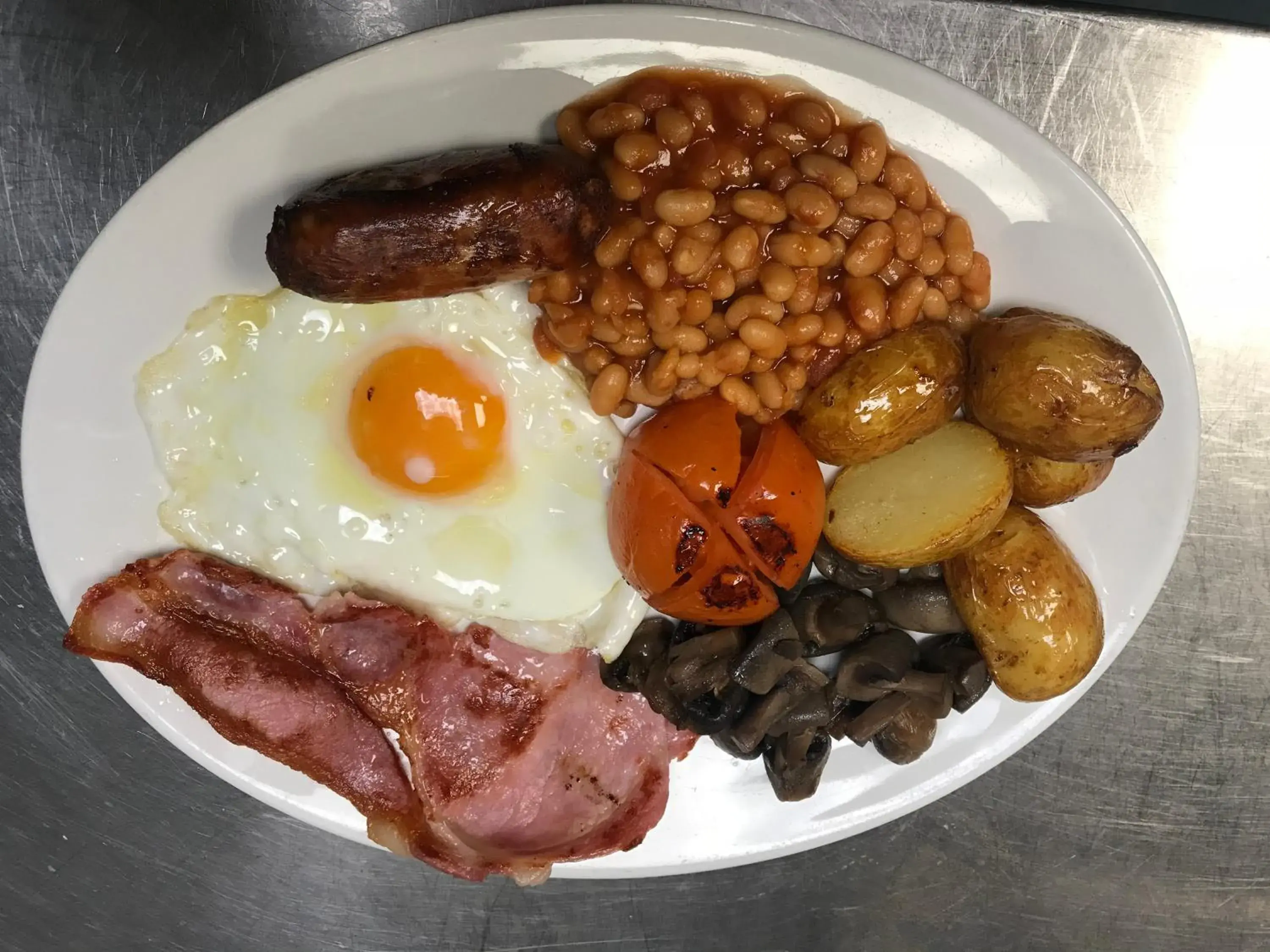 Breakfast, Food in Halfway House Inn Country Lodge