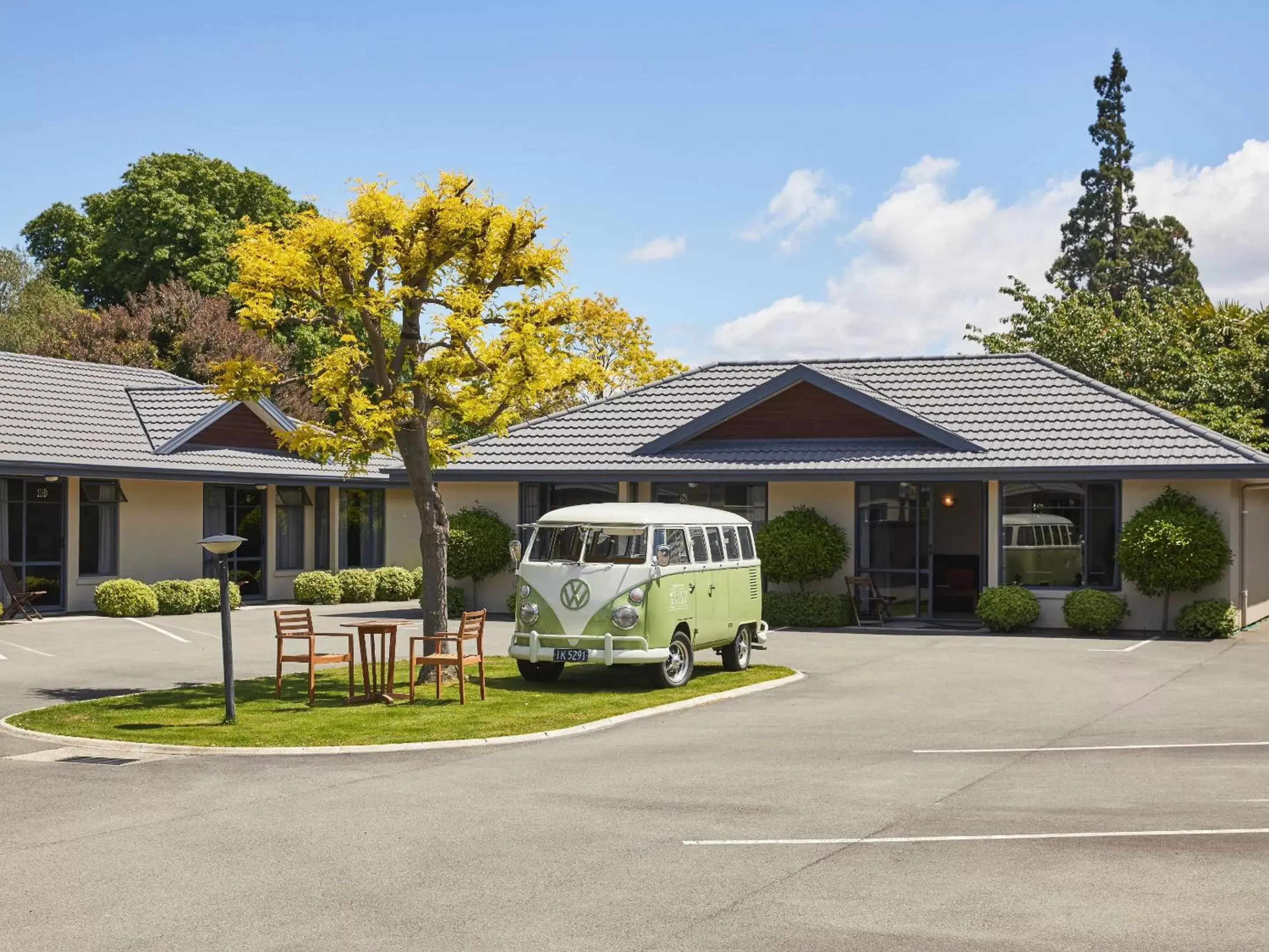 Property Building in Centre Court Motel