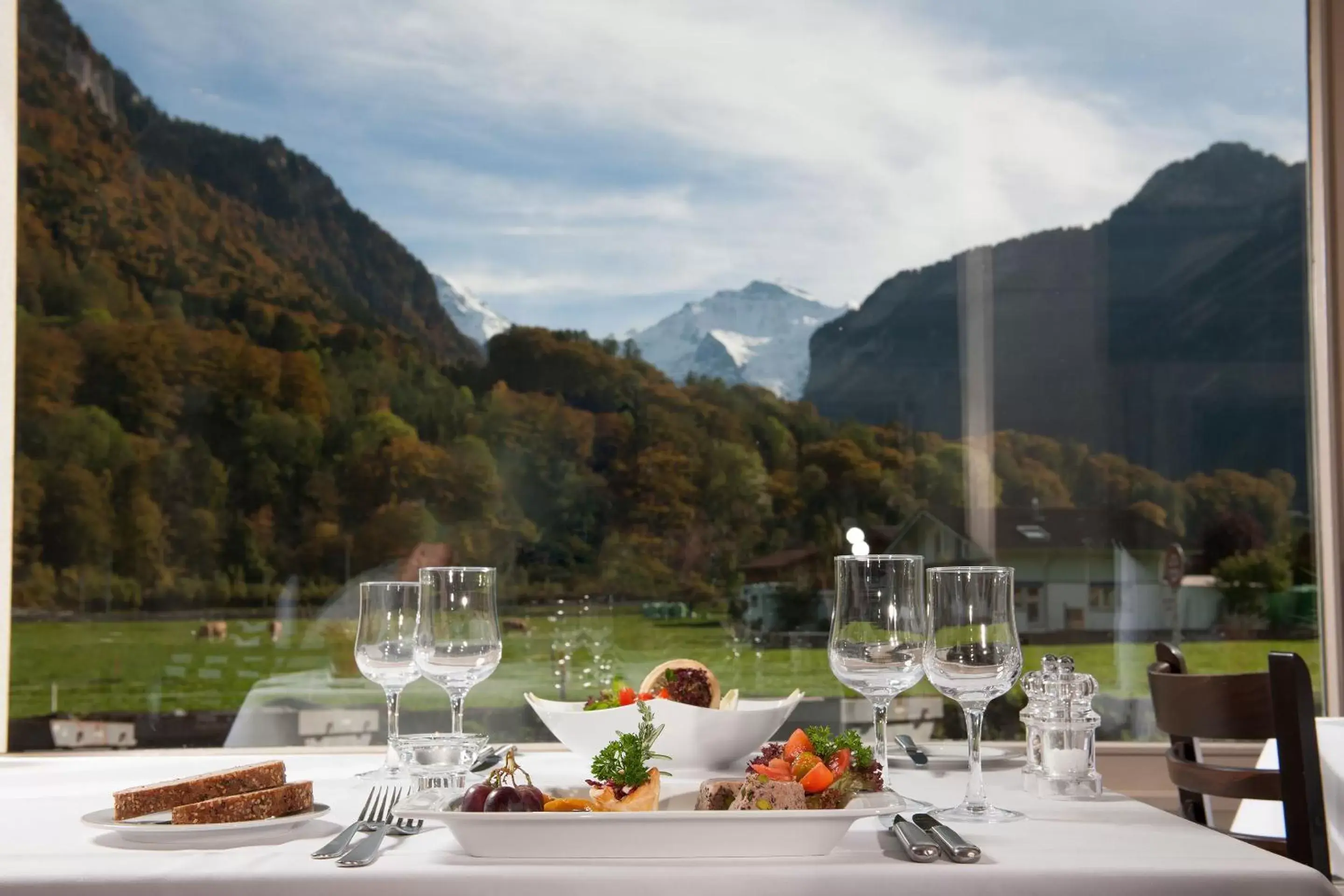Restaurant/places to eat in Jungfrau Hotel