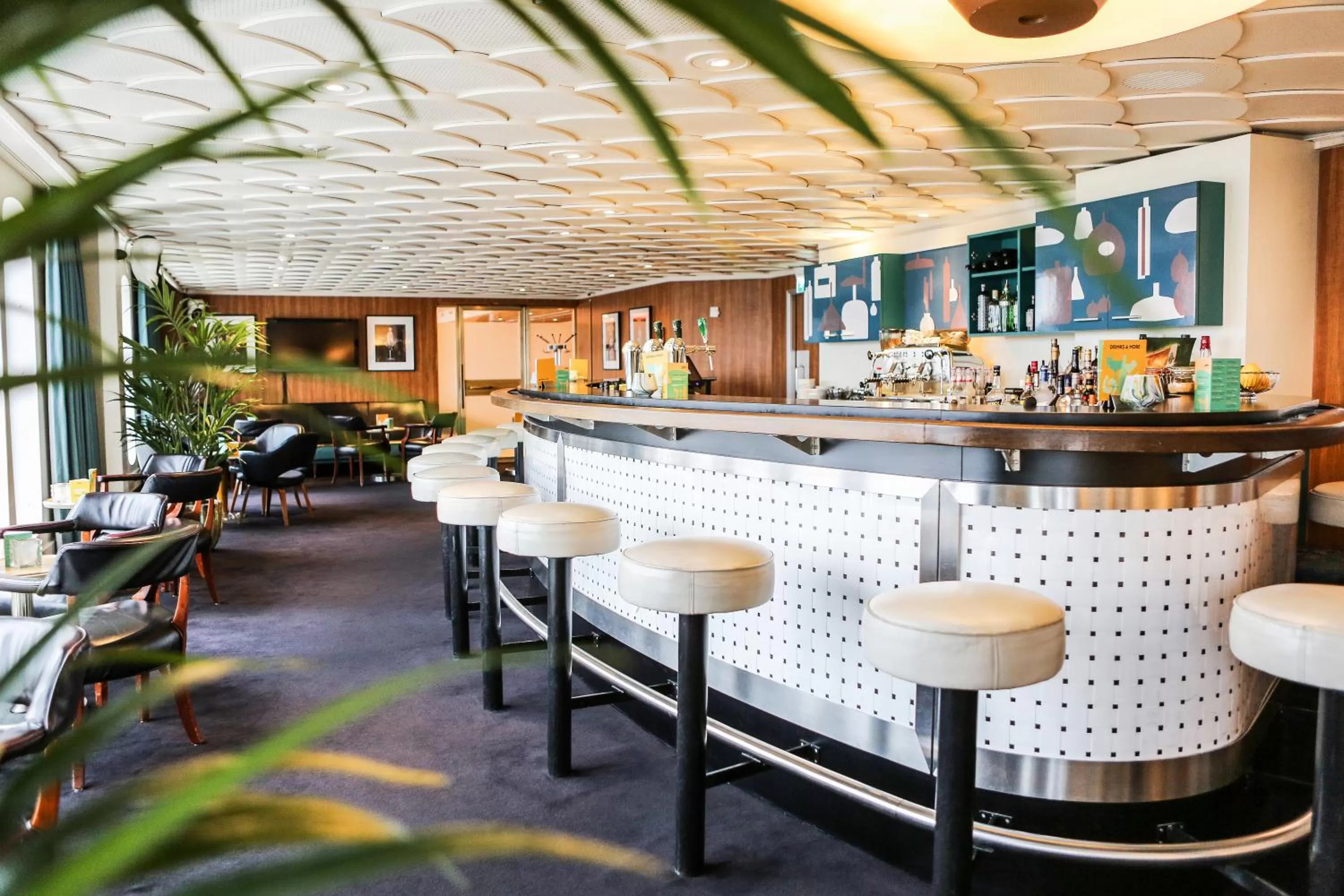 Lounge or bar in ss Rotterdam by WestCord