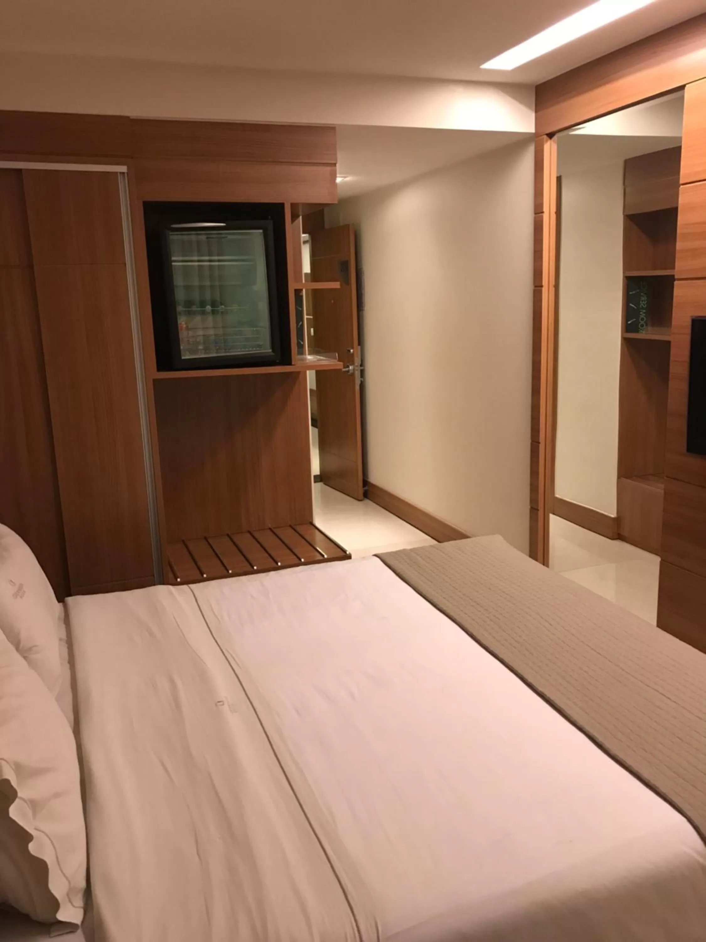 Property building, Bed in Américas Granada Hotel