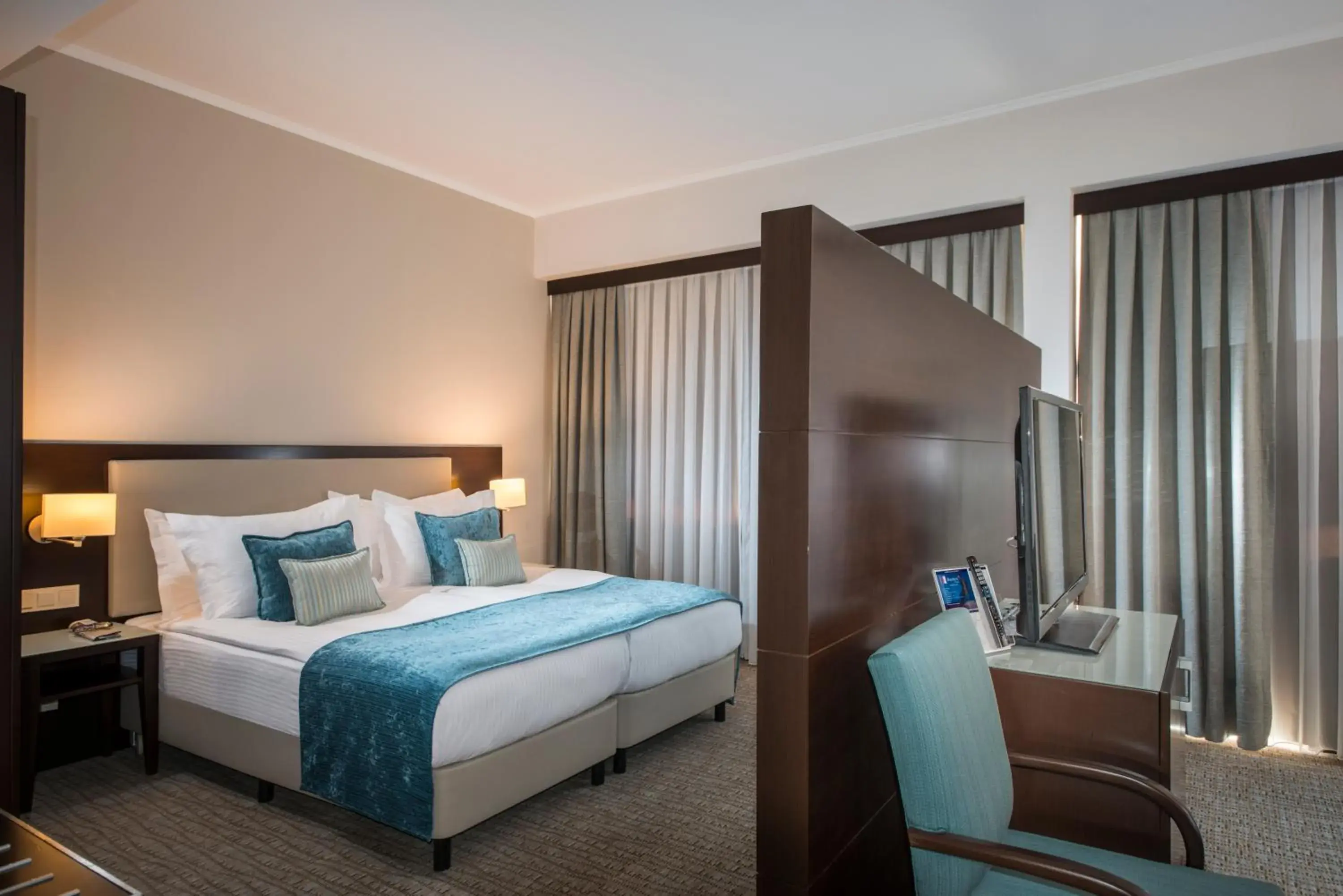 Junior Suite with Balcony and City View in Radisson Blu Hotel Ankara