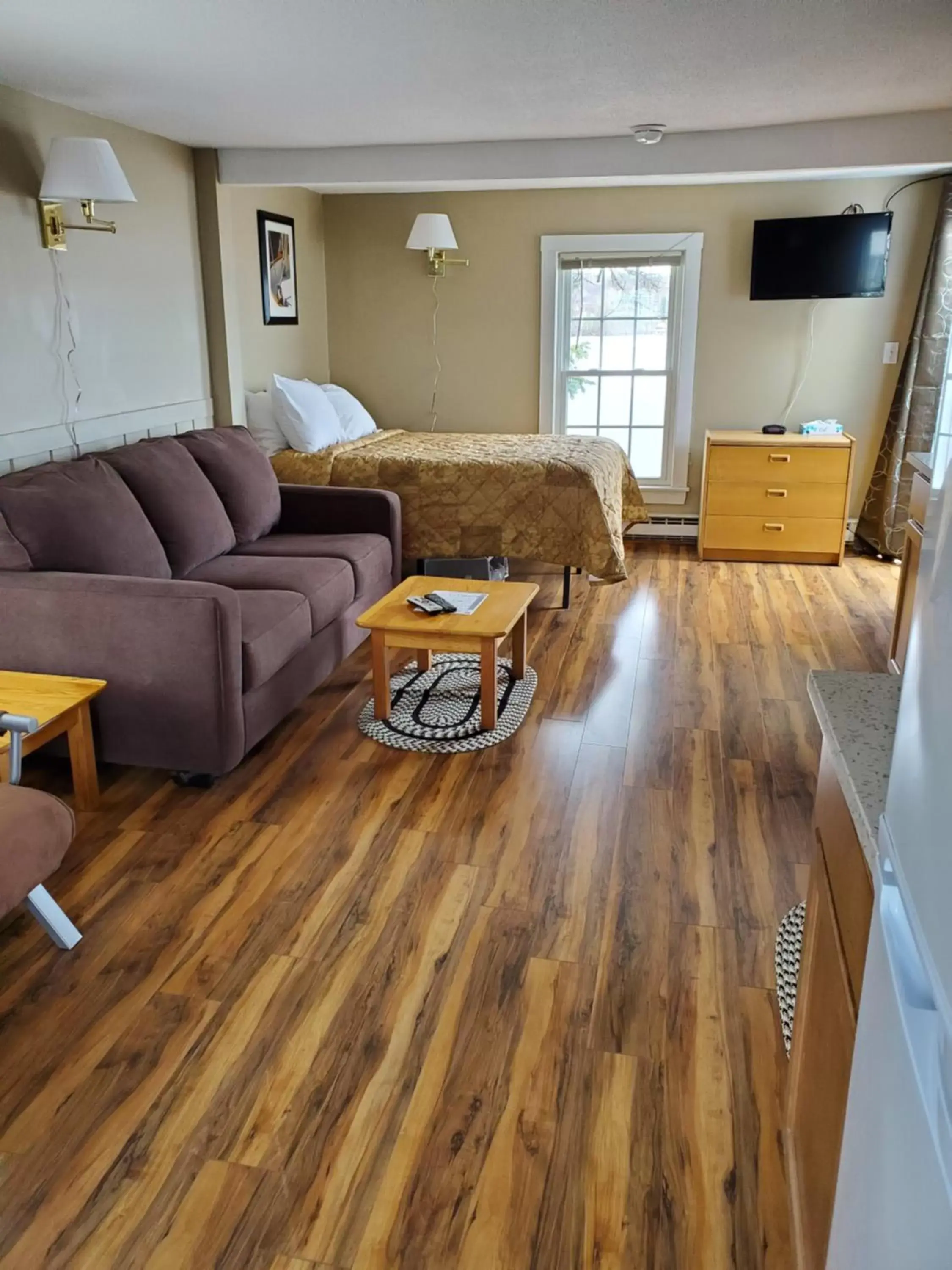 Living room, Seating Area in Windrifter Resort