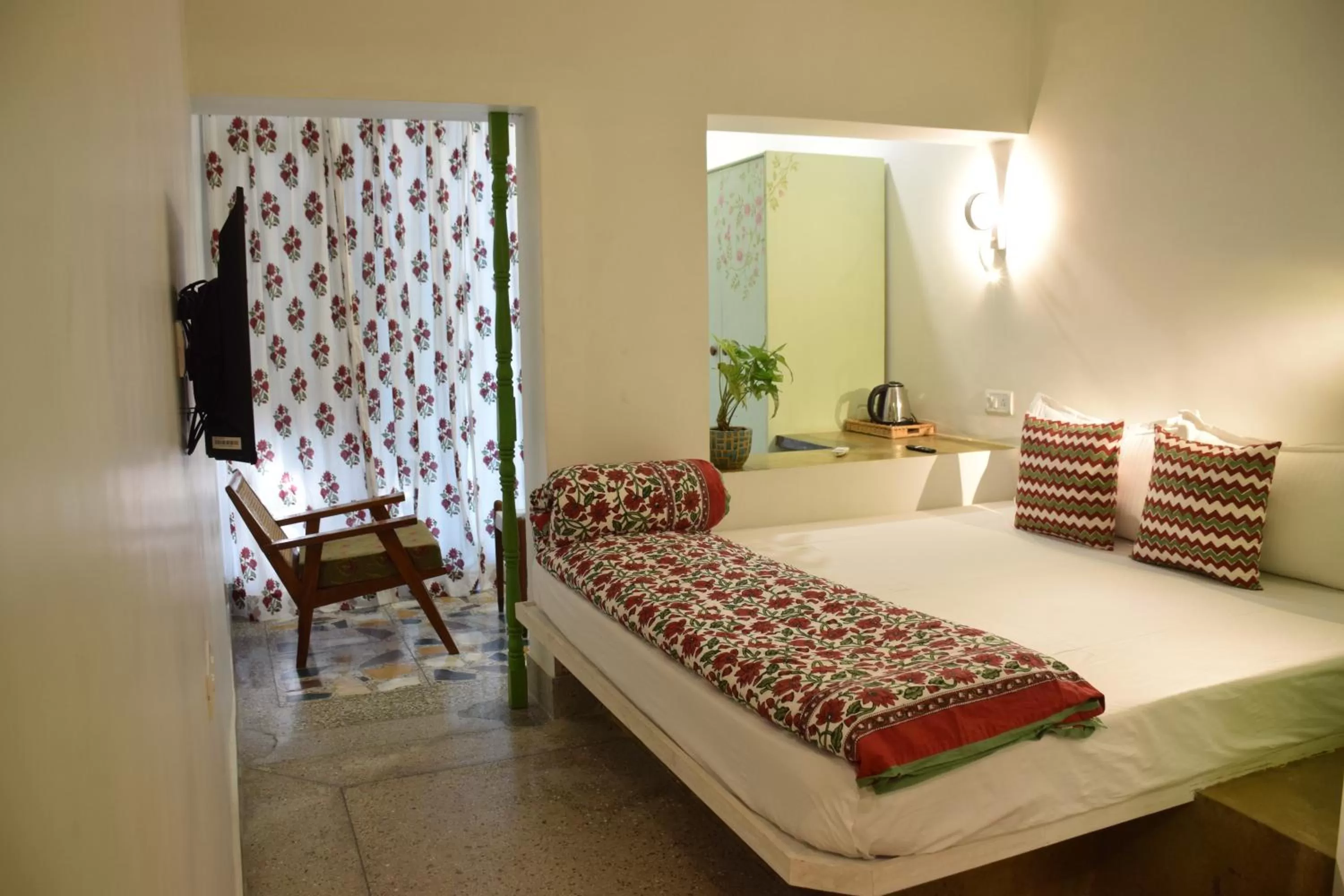 TV and multimedia, Bed in Mukam, Boutique Homestay