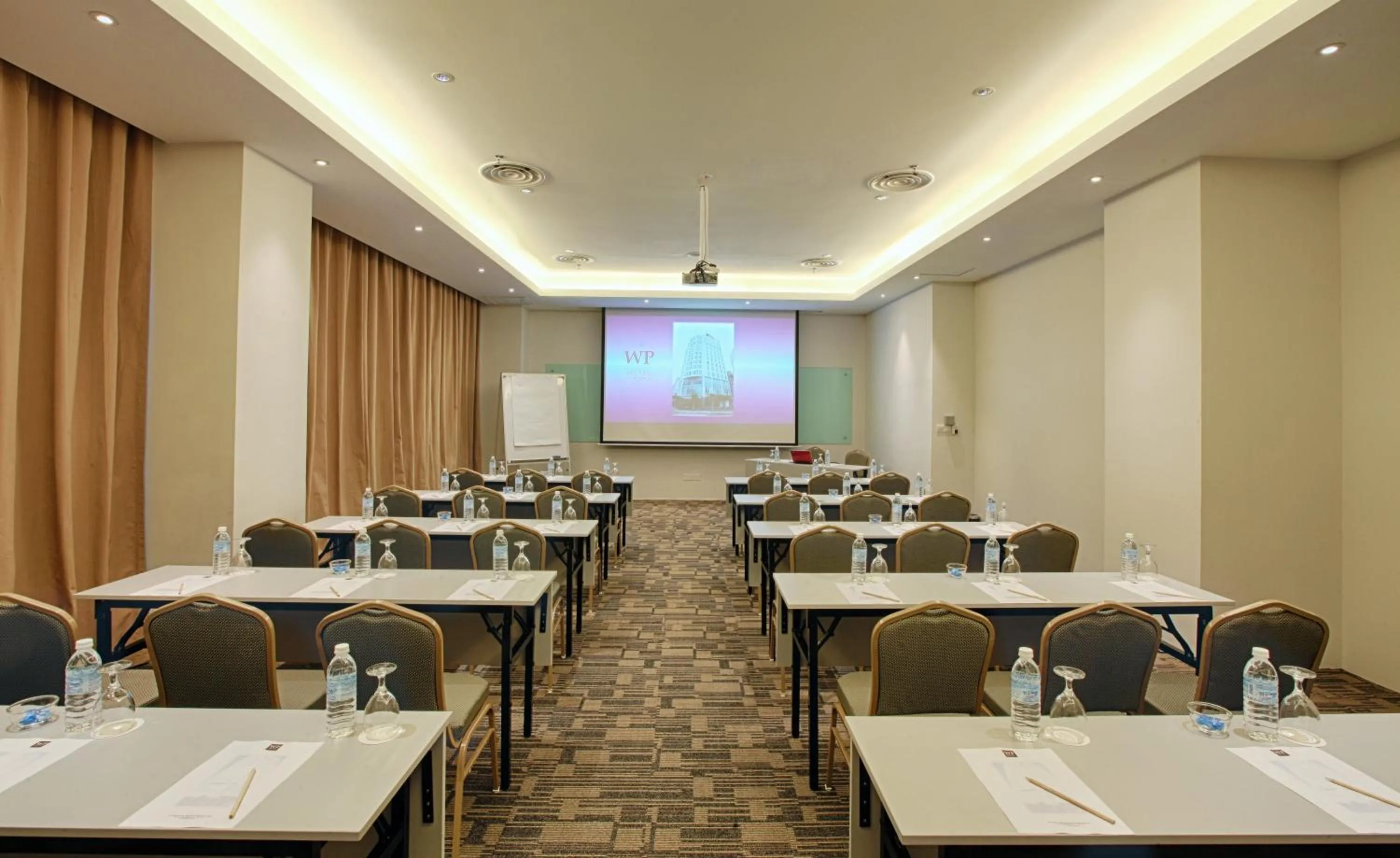 Meeting/conference room in WP Hotel