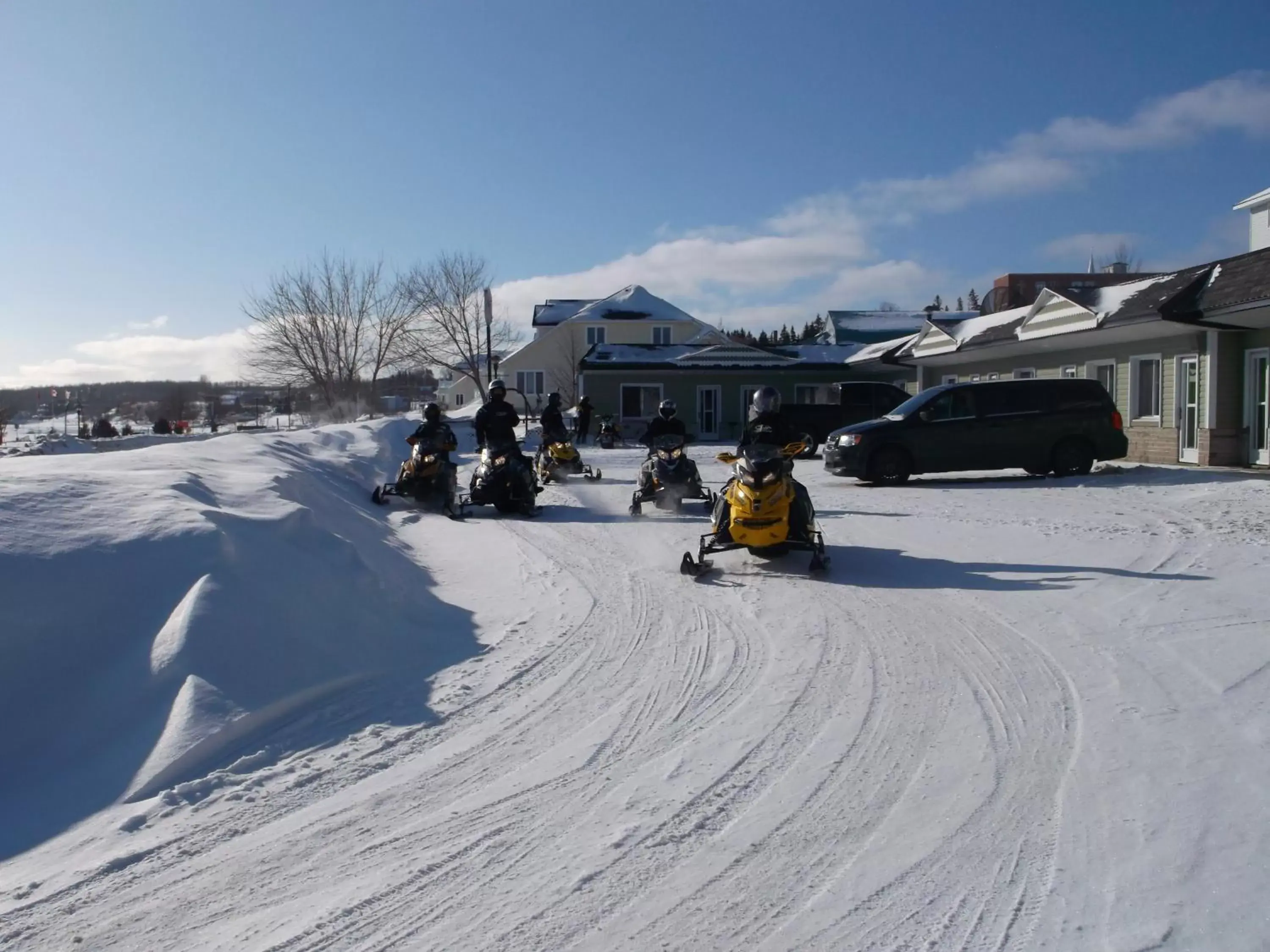 Activities, Winter in Haileybury Beach Motel