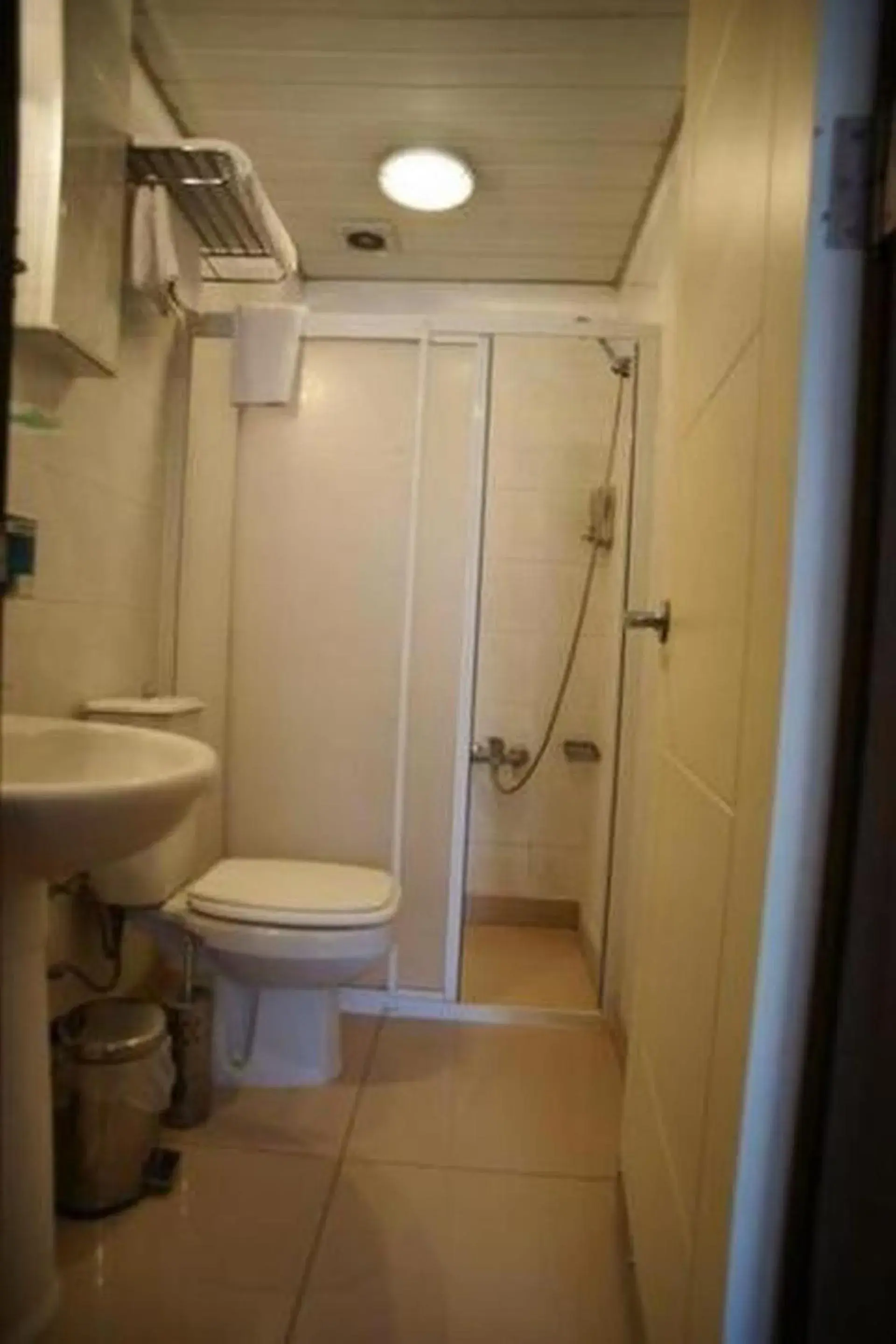 Toilet, Bathroom in Kucuk Velic Hotel