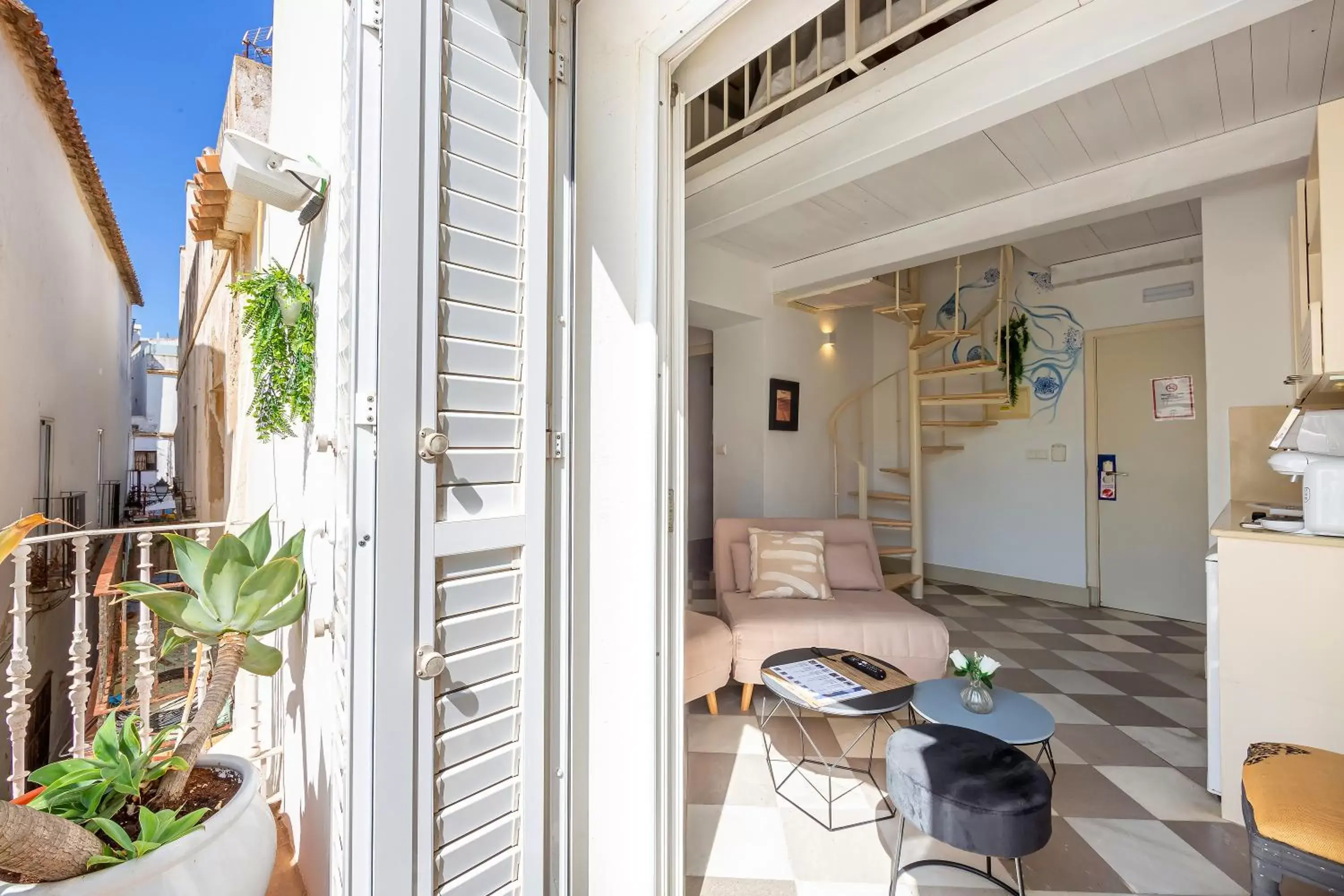 Balcony/Terrace in La Casa de la Favorita