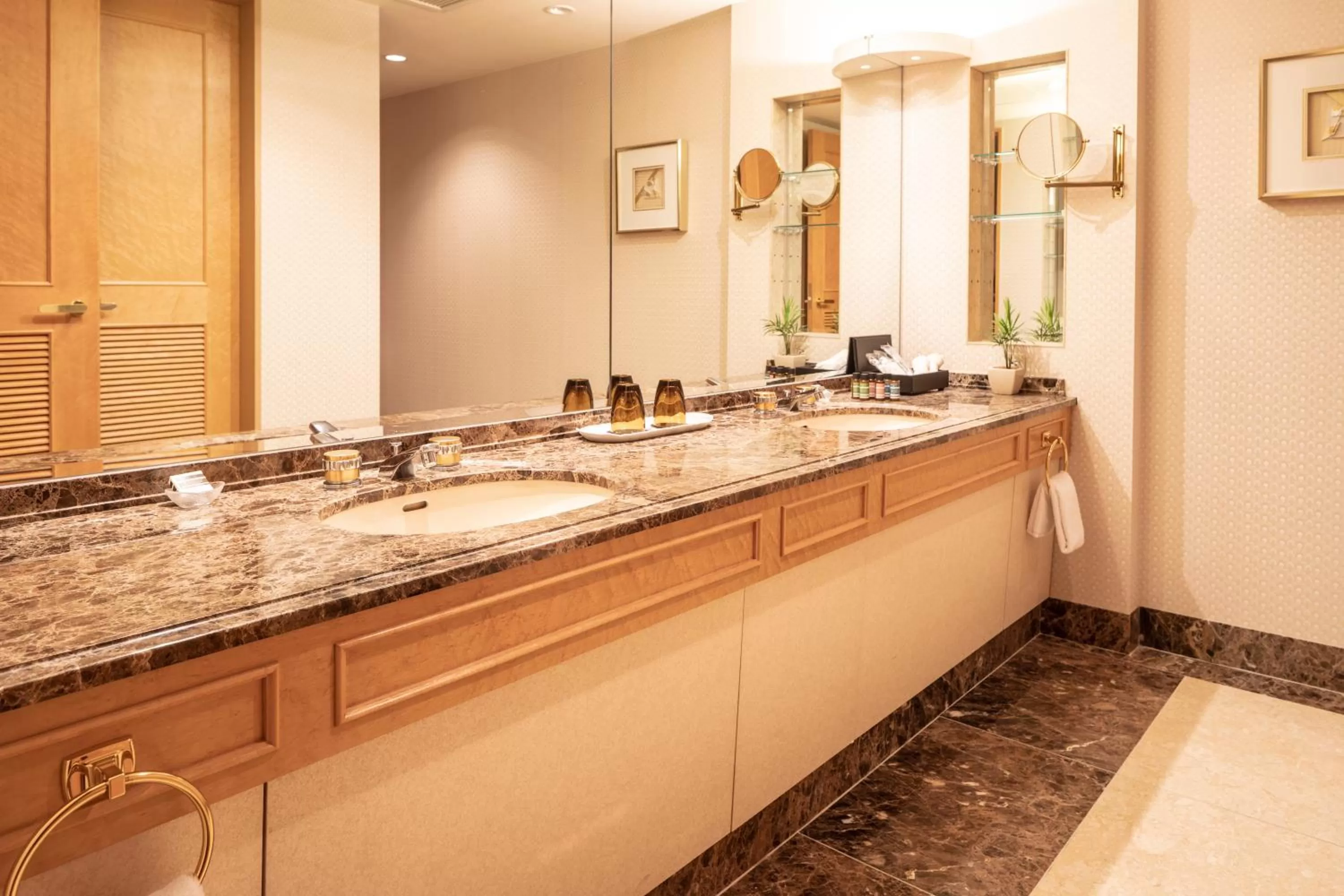 Bathroom in Hotel Agora Regency Osaka Sakai