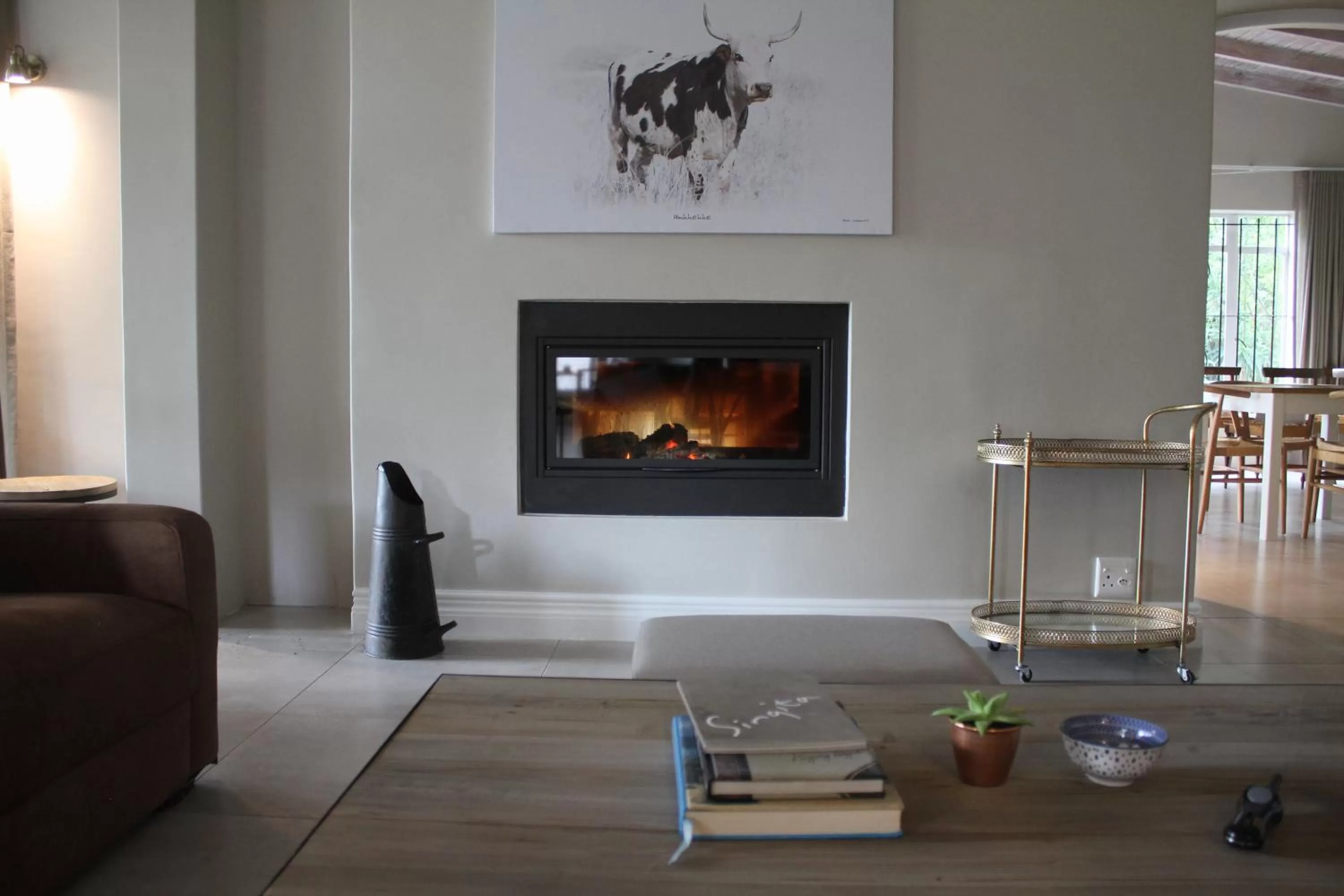 Communal lounge/ TV room in Amberhall Guesthouse