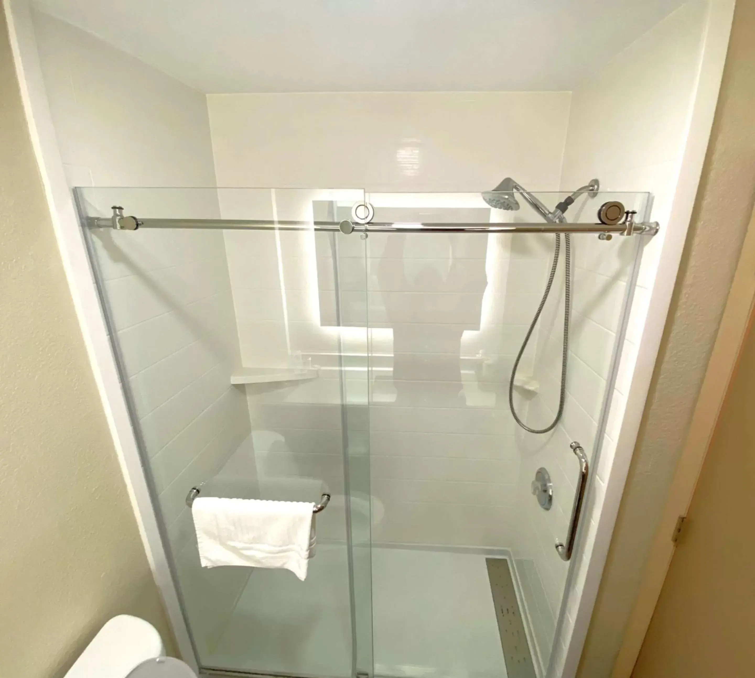 Bathroom in SureStay Plus by Best Western Reading North