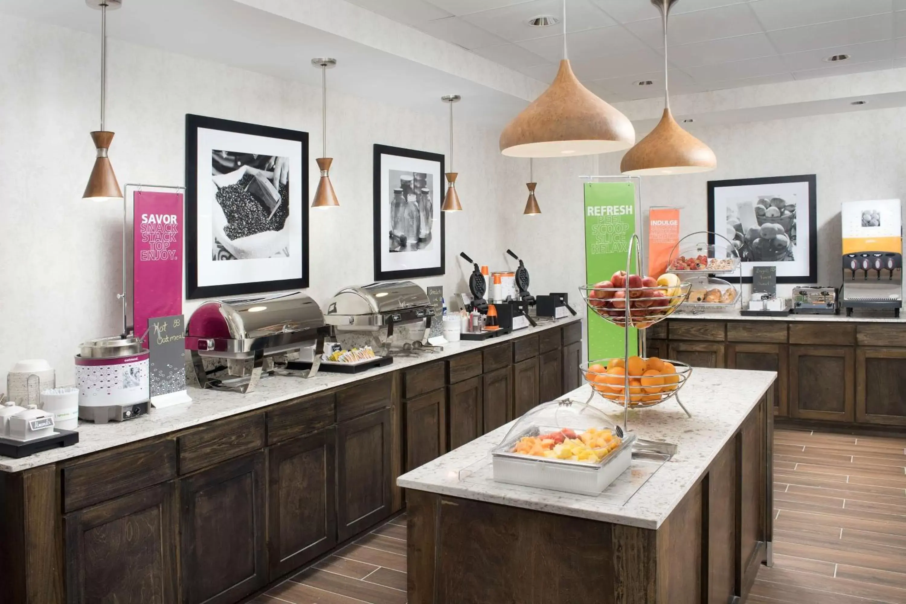 Breakfast in Hampton Inn & Suites San Antonio Lackland AFB SeaWorld Breakfast in Hampton Inn & Suites San Antonio Lackland AFB SeaWorld