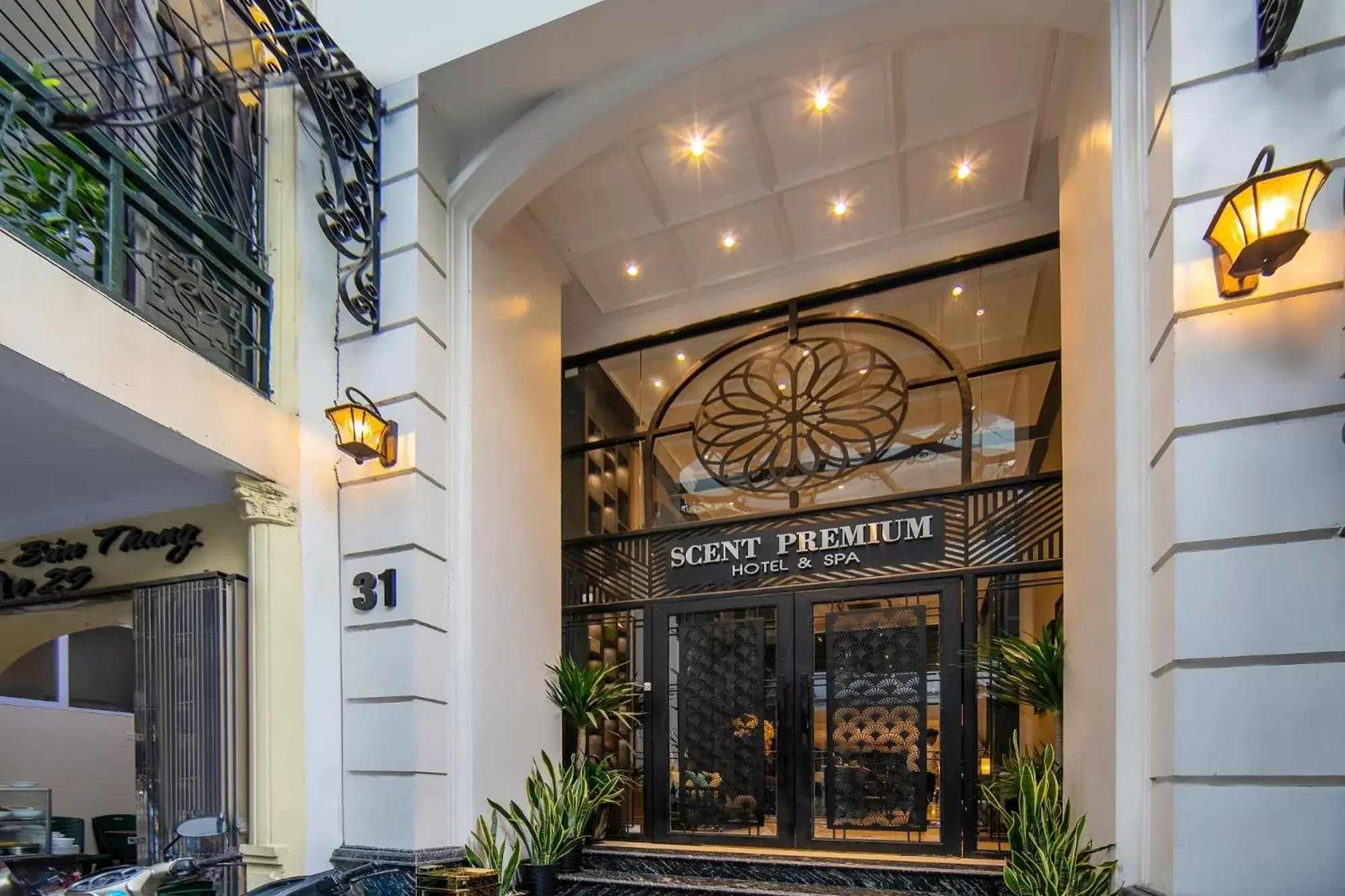 Property building in Scent Premium Hotel