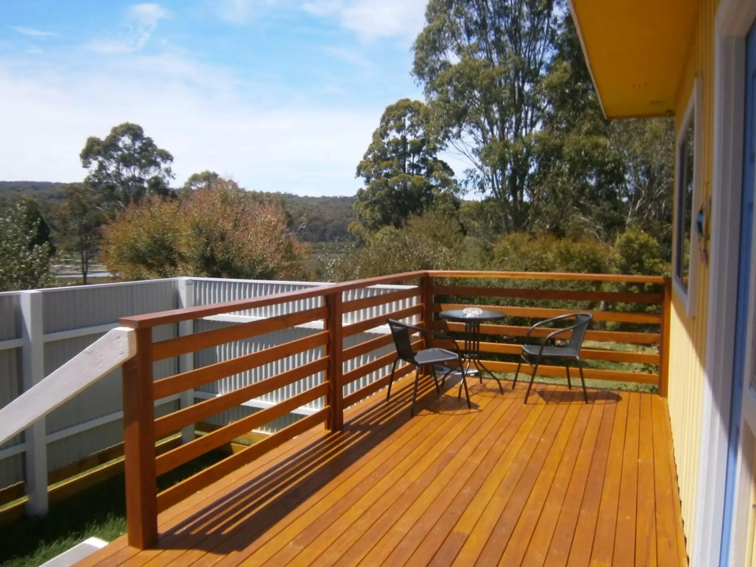 Balcony/Terrace in Top of the Lake Holiday Units