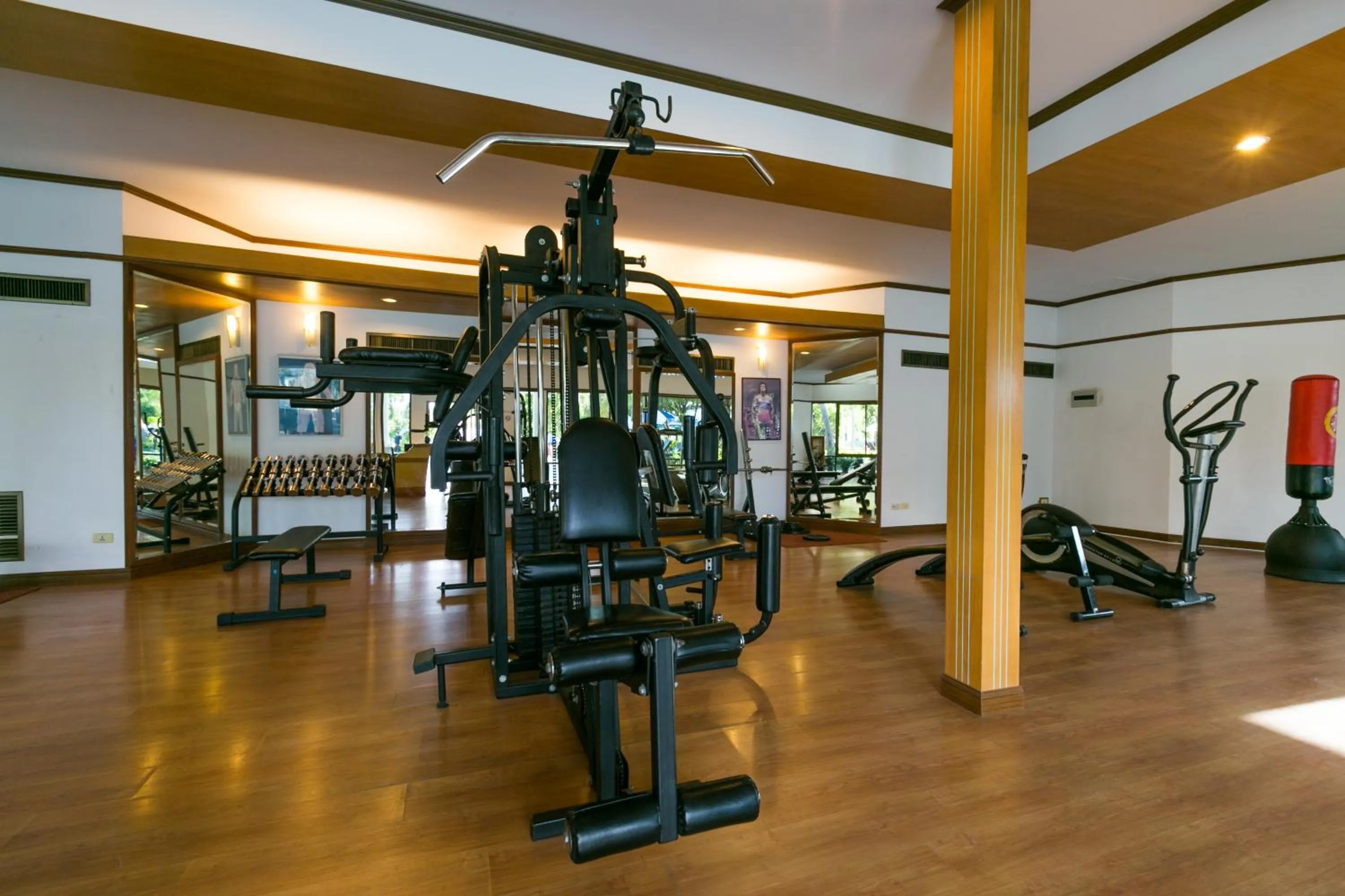 Fitness centre/facilities in Asia Pattaya Hotel