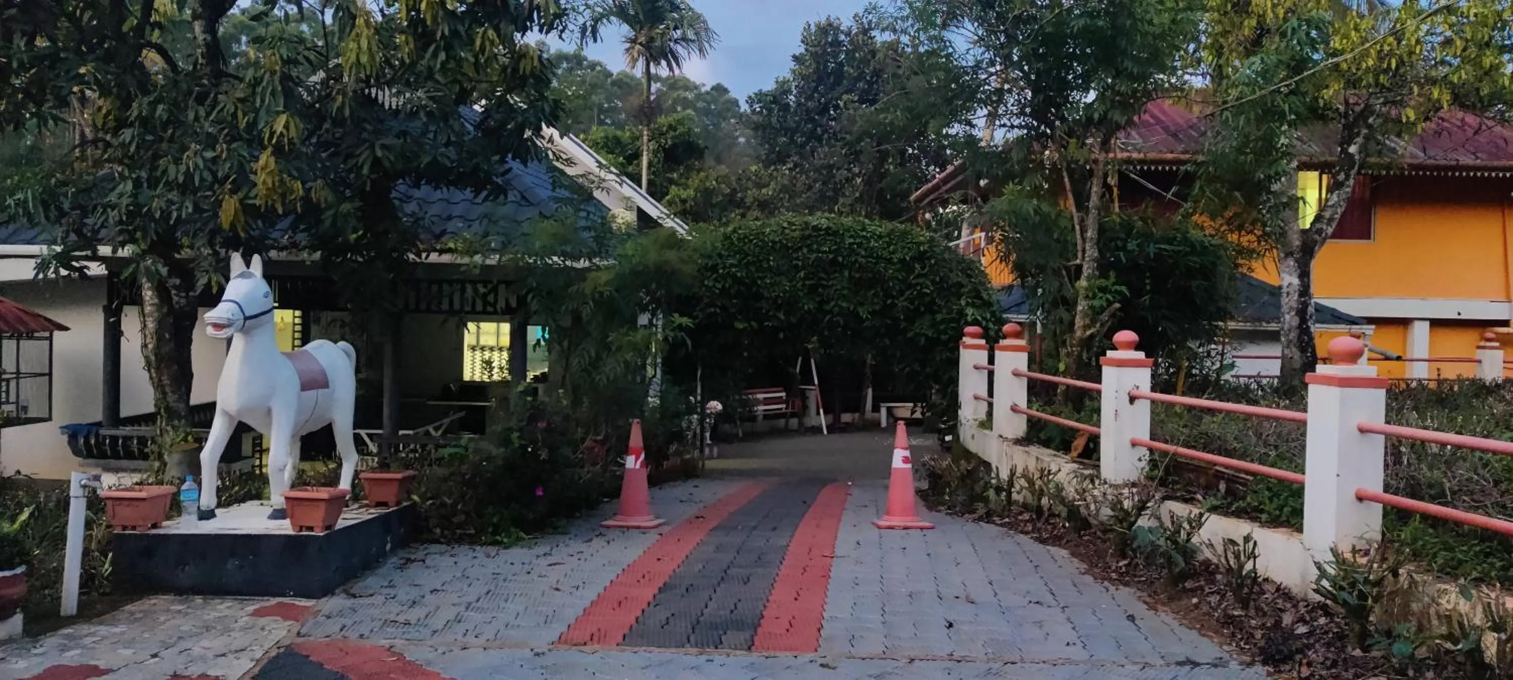 Property building in Chalona Jungle Vibe