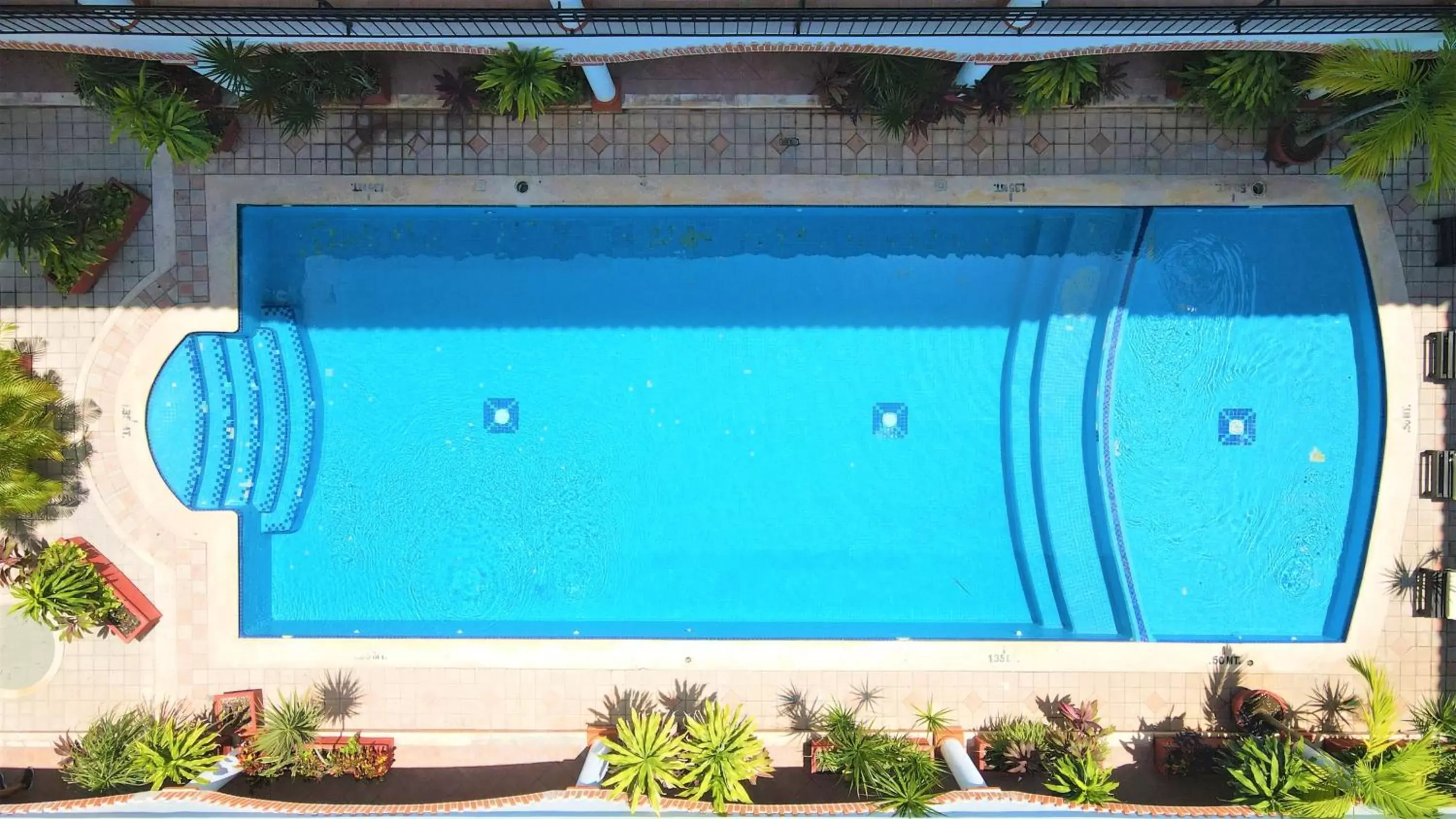 Swimming pool, Pool View in Hotel Colonial Playa del Carmen