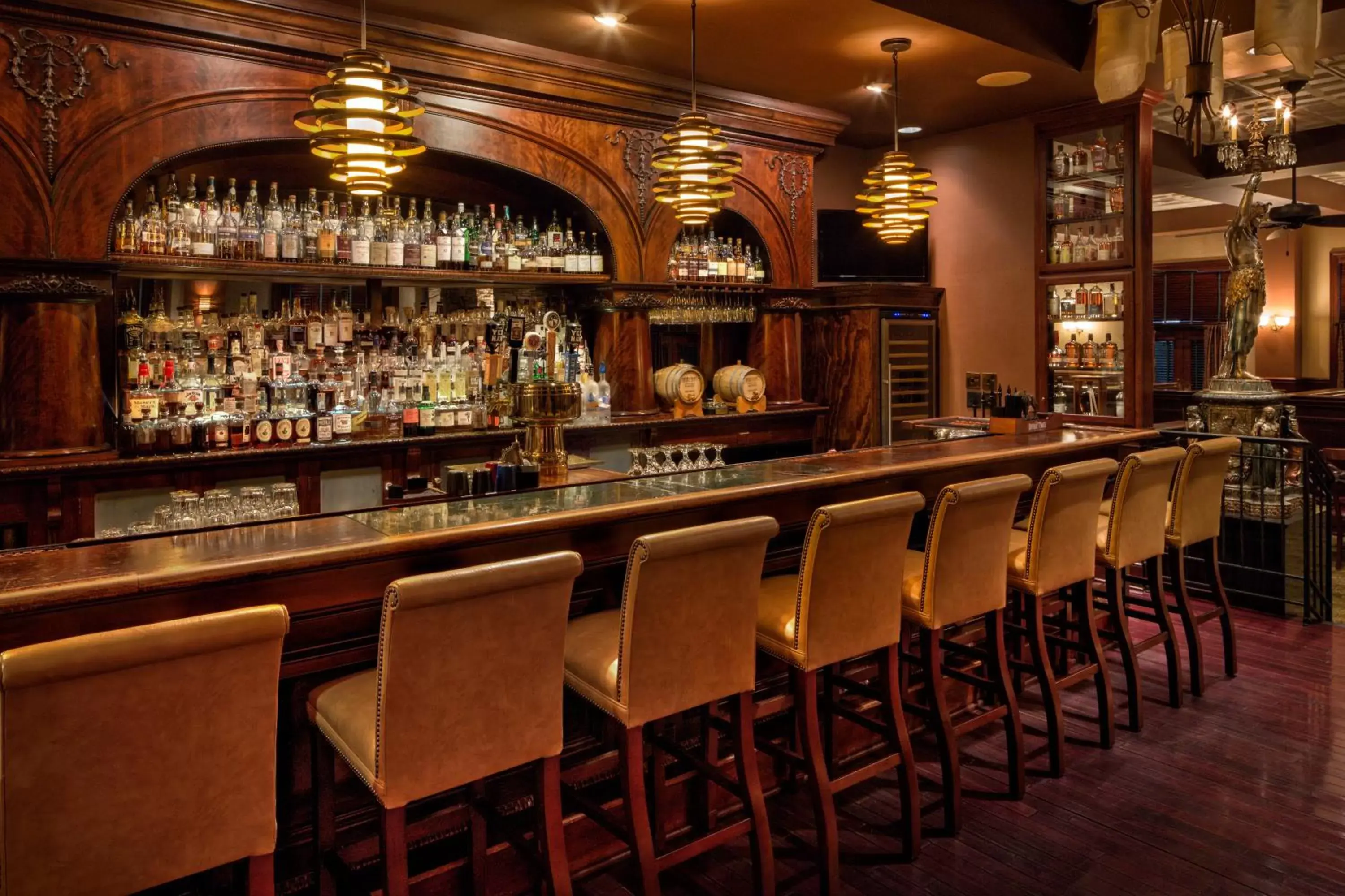 Alcoholic drinks, Lounge/Bar in Carnegie Hotel & Spa