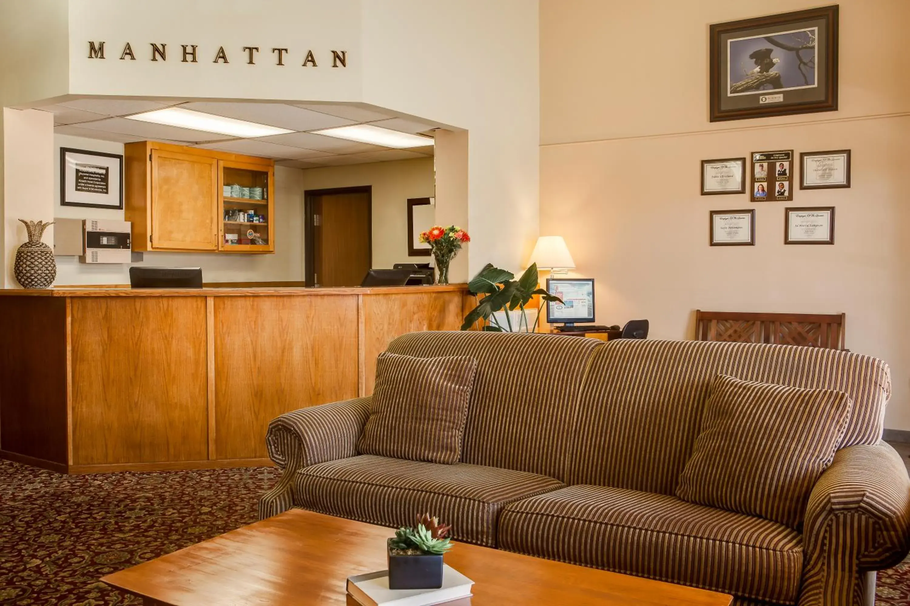 Lobby or reception, Lobby/Reception in Super 8 by Wyndham Manhattan KS