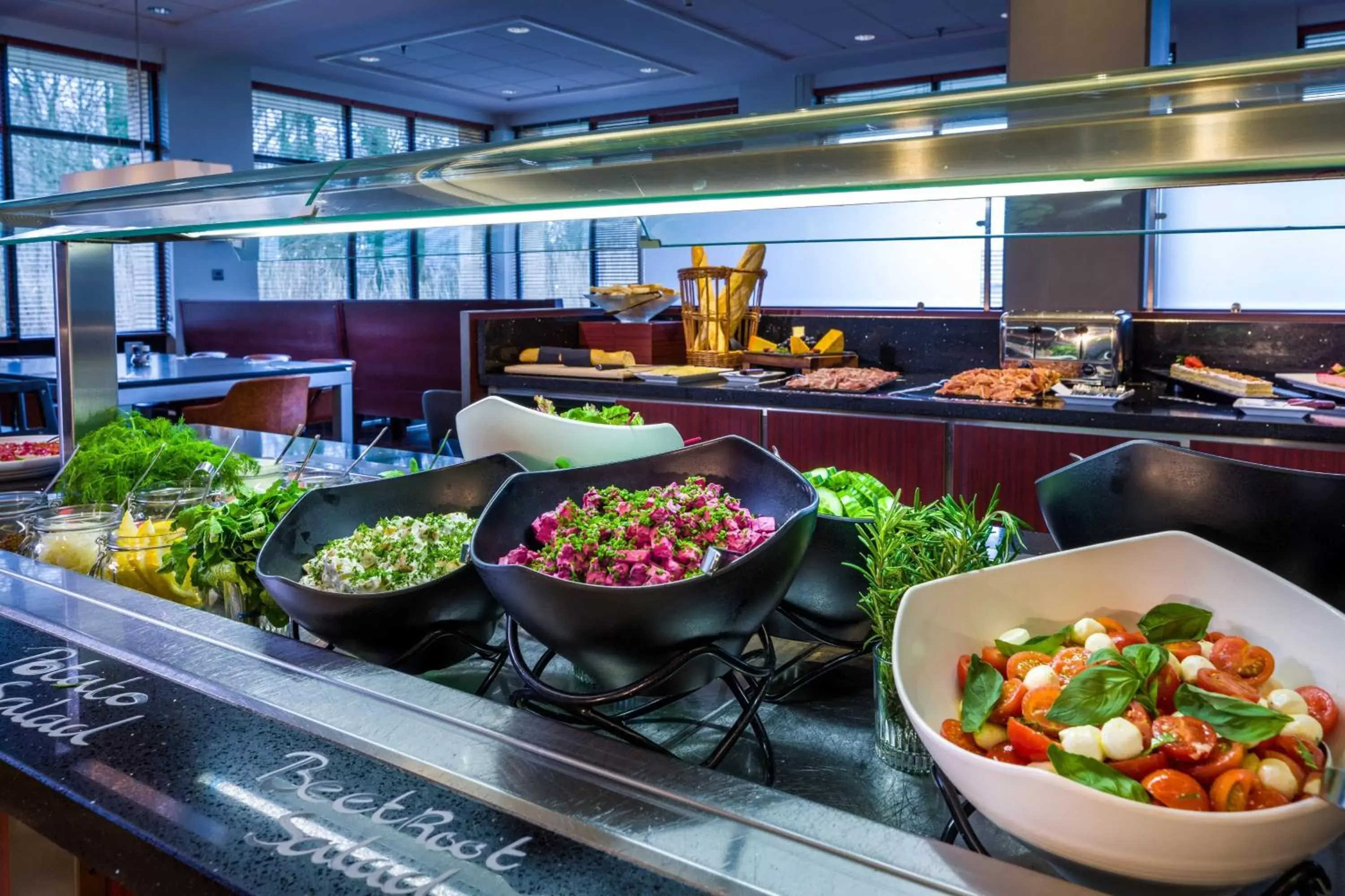 Restaurant/places to eat in Courtyard by Marriott Amsterdam Airport