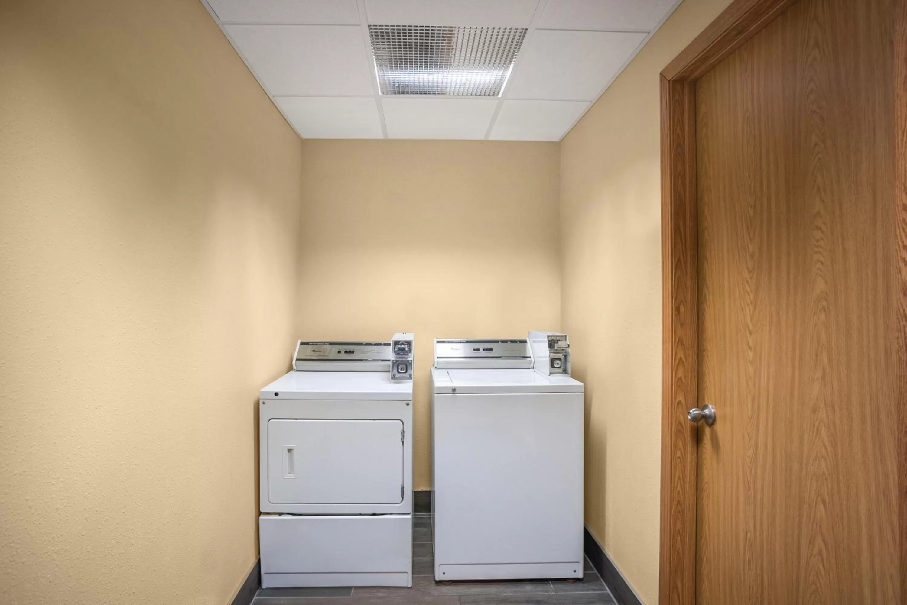 Other in Red Roof Inn Des Moines