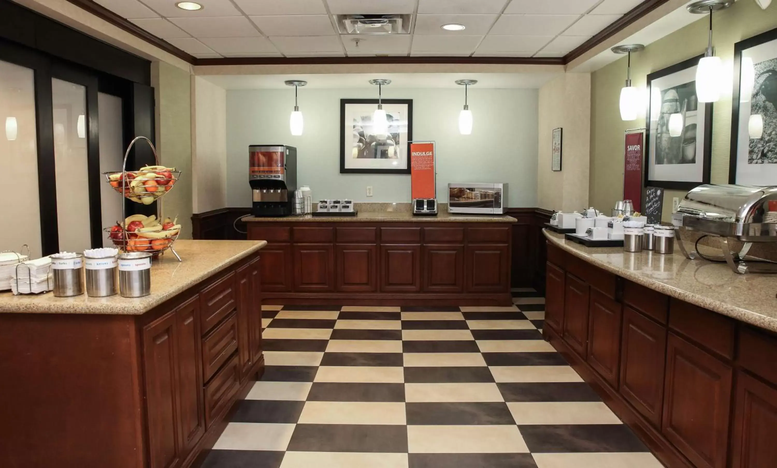 Breakfast, Restaurant/Places to Eat in Hampton Inn Kingsville