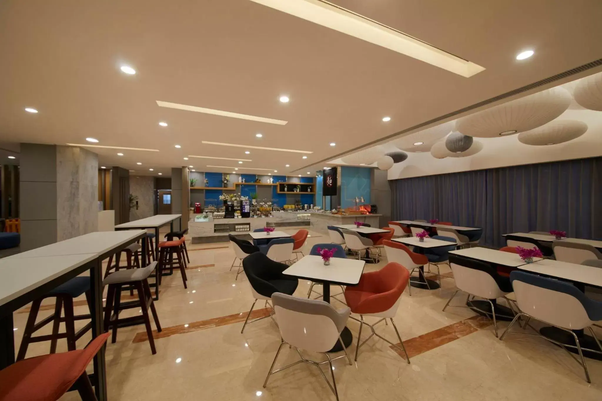 Restaurant/Places to Eat in Holiday Inn Express Zhengzhou Zhengdong, an IHG Hotel