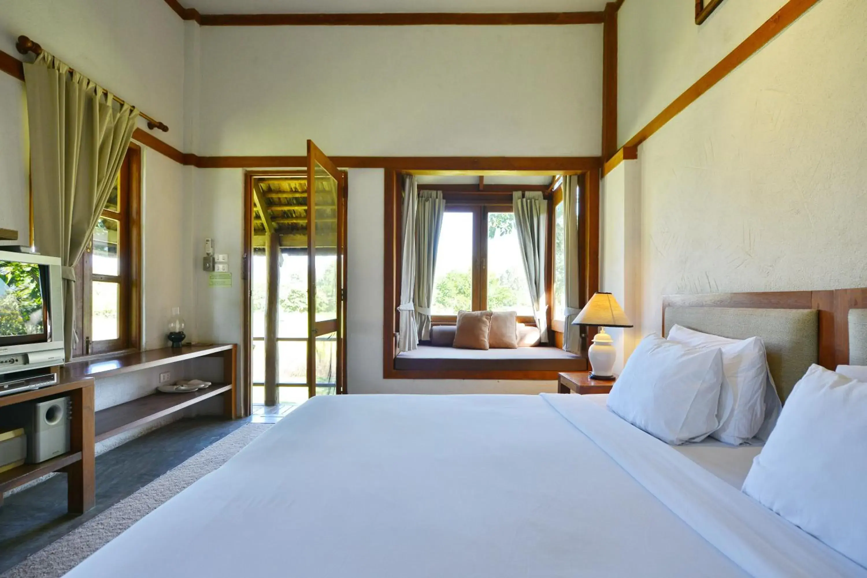 Bed in Belle Villa Resort, Pai
