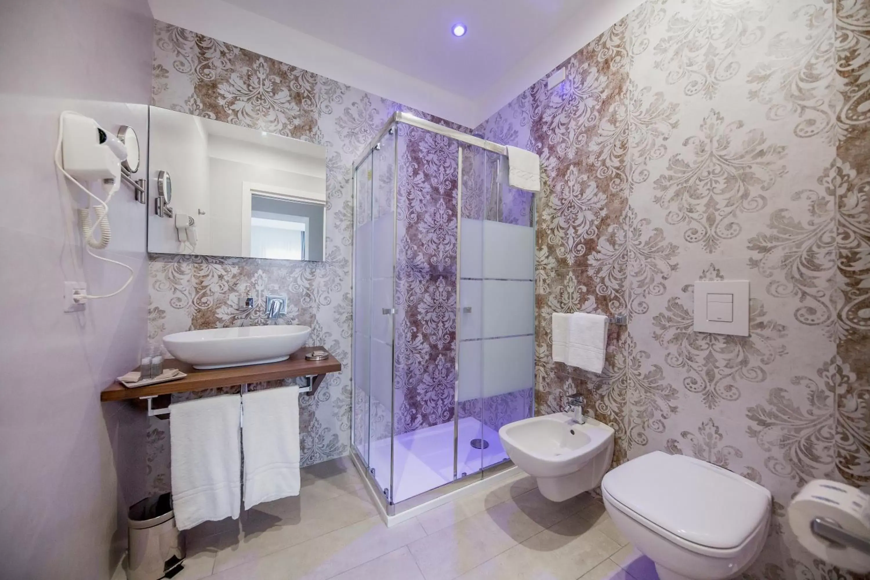 Bathroom in Ossuna Bay Hotel Boutique