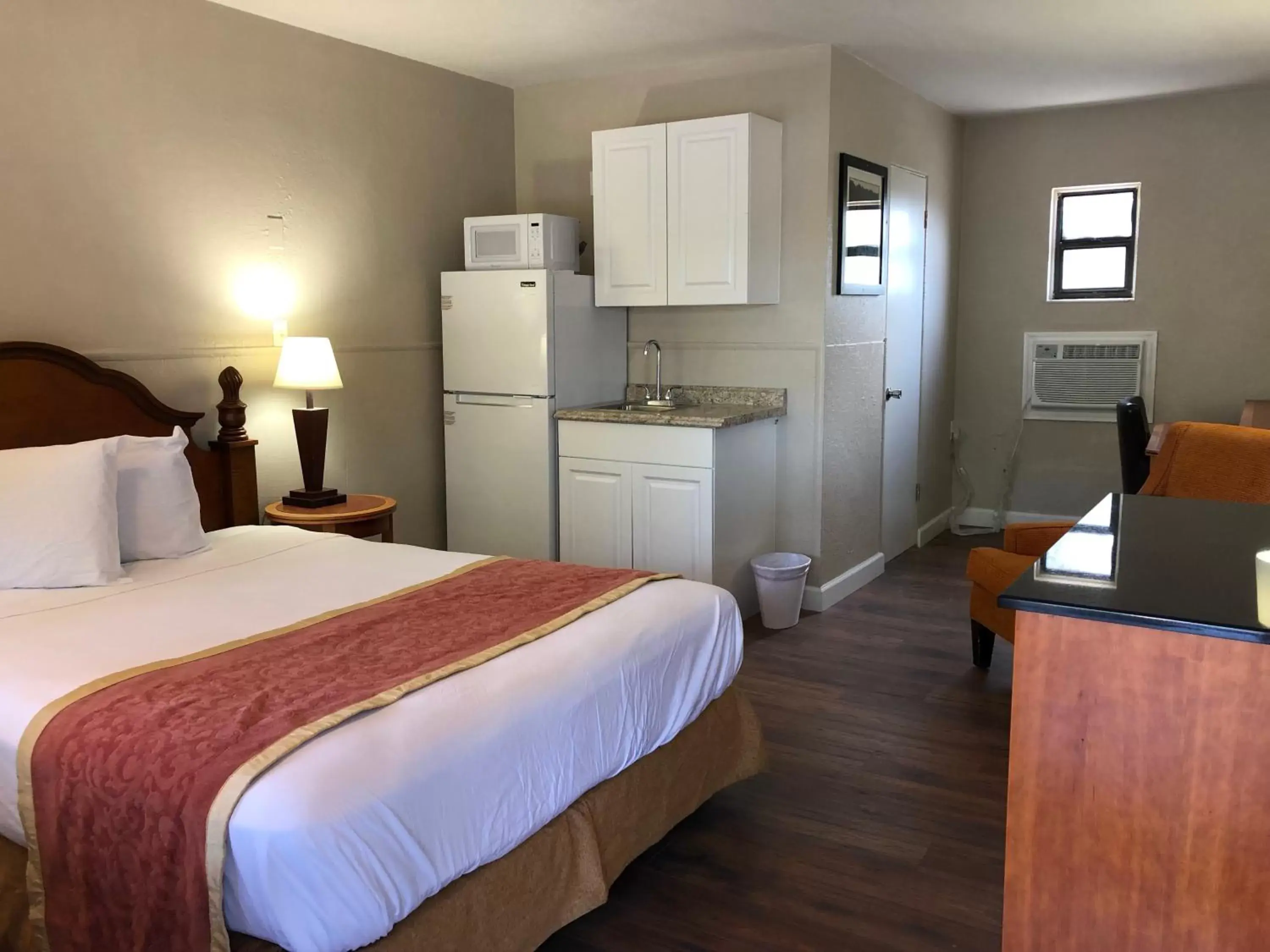 Bed in Ocala Cove Motel Bed in Ocala Cove Motel