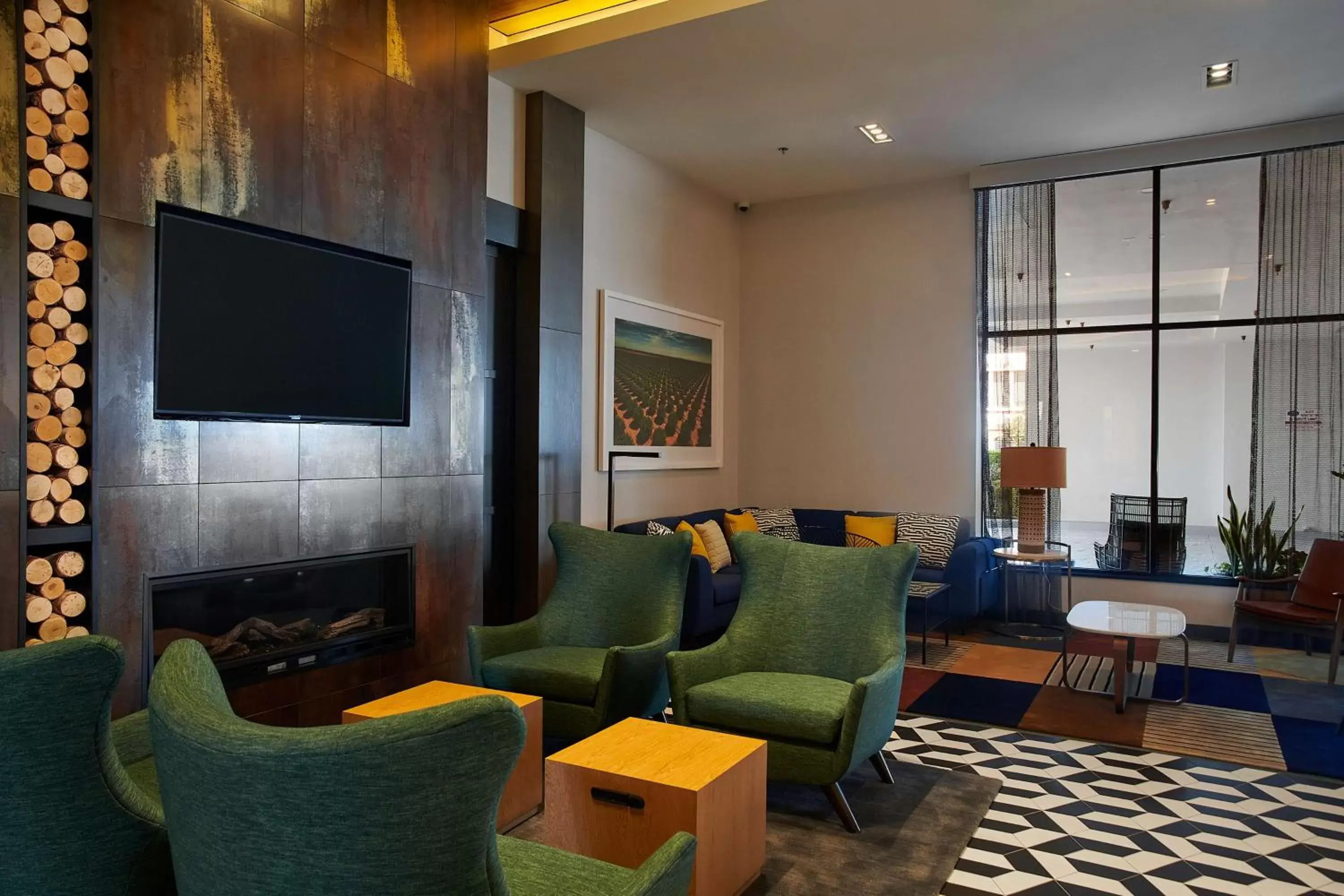 Lobby or reception, Seating Area in Hampton Inn & Suites Sherman Oaks