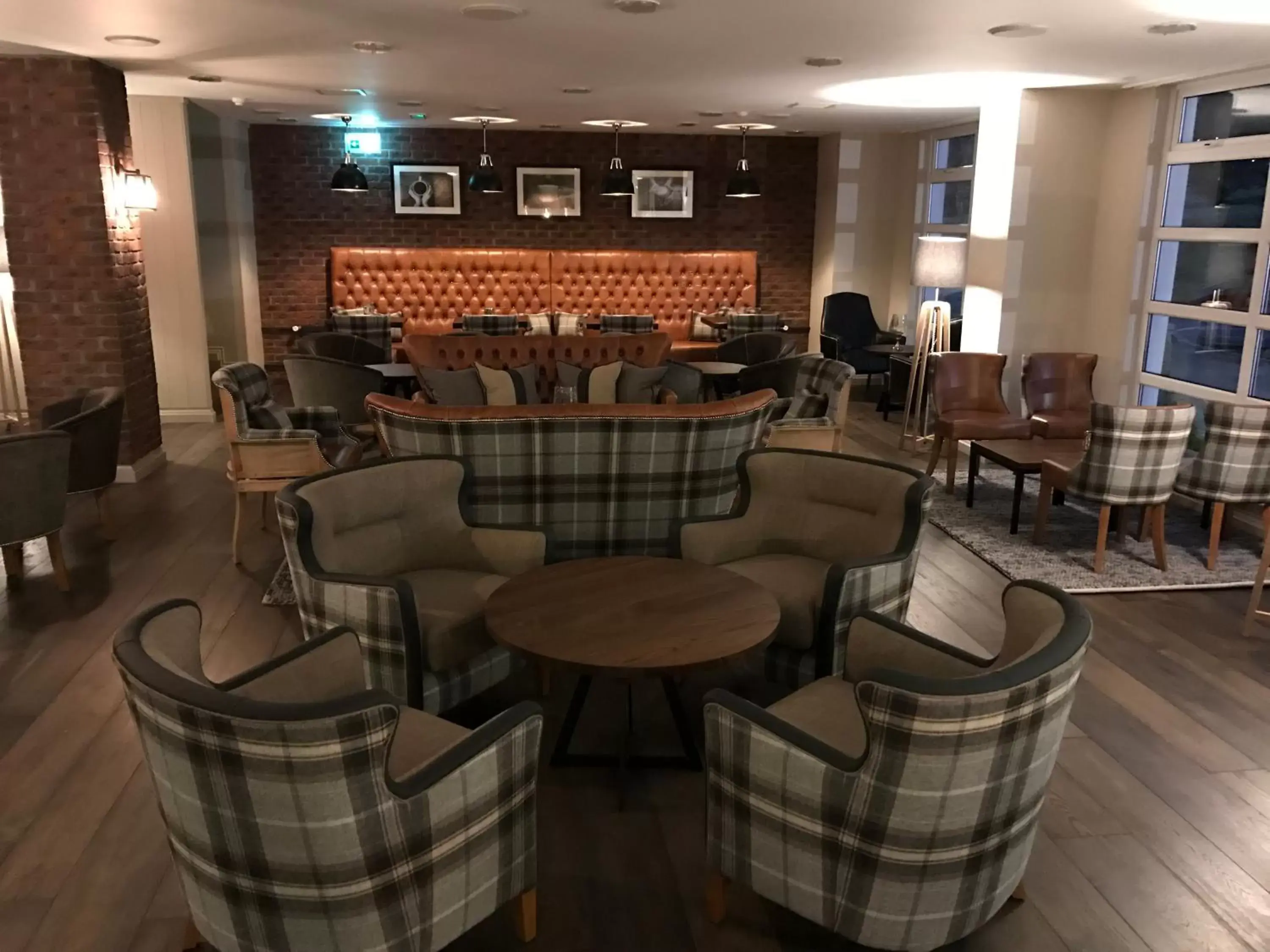 Lounge or bar, Restaurant/Places to Eat in Macdonald Morlich Hotel at Macdonald Aviemore Resort