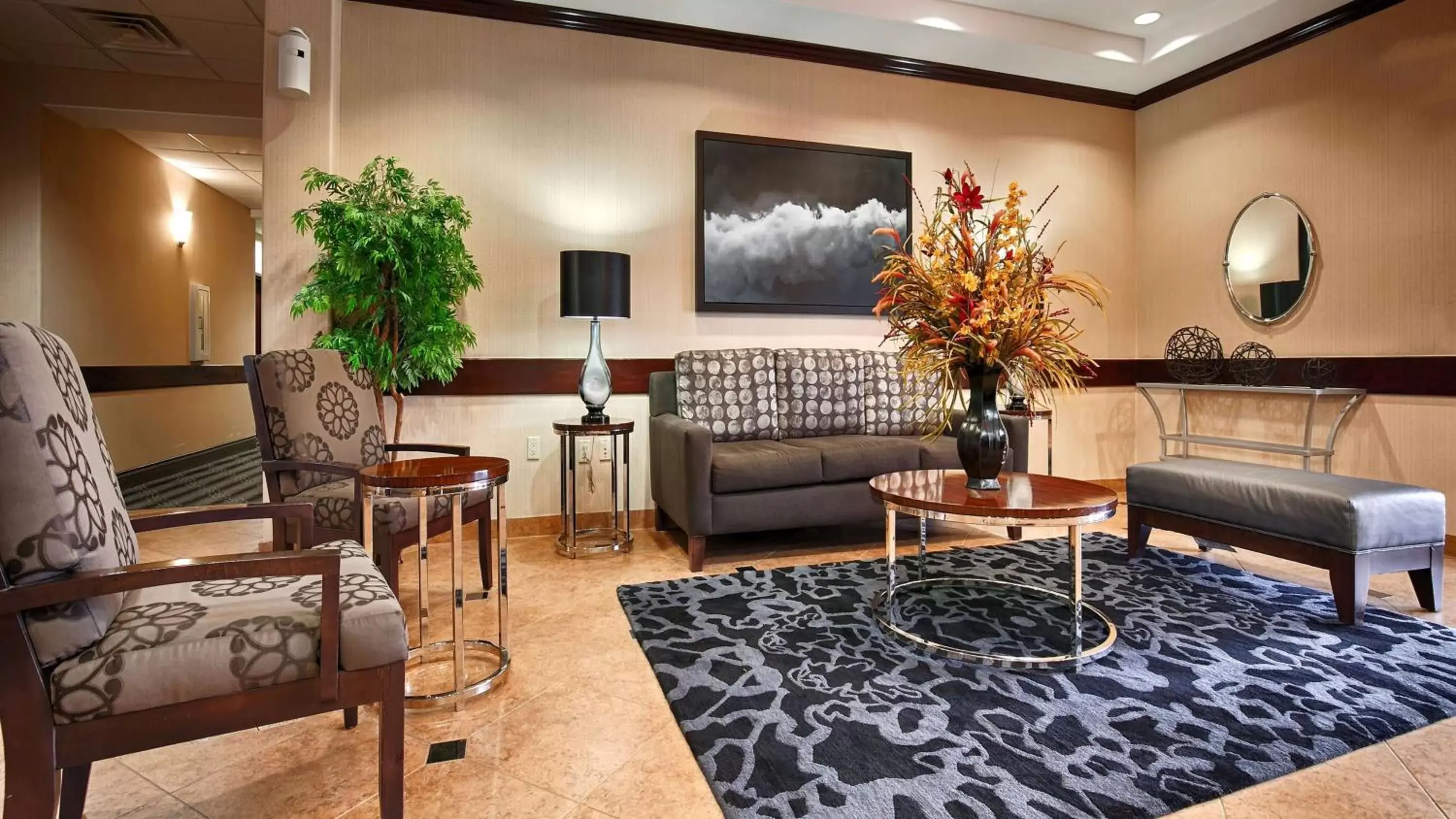 Lobby or reception in Best Western Plus Katy Inn and Suites