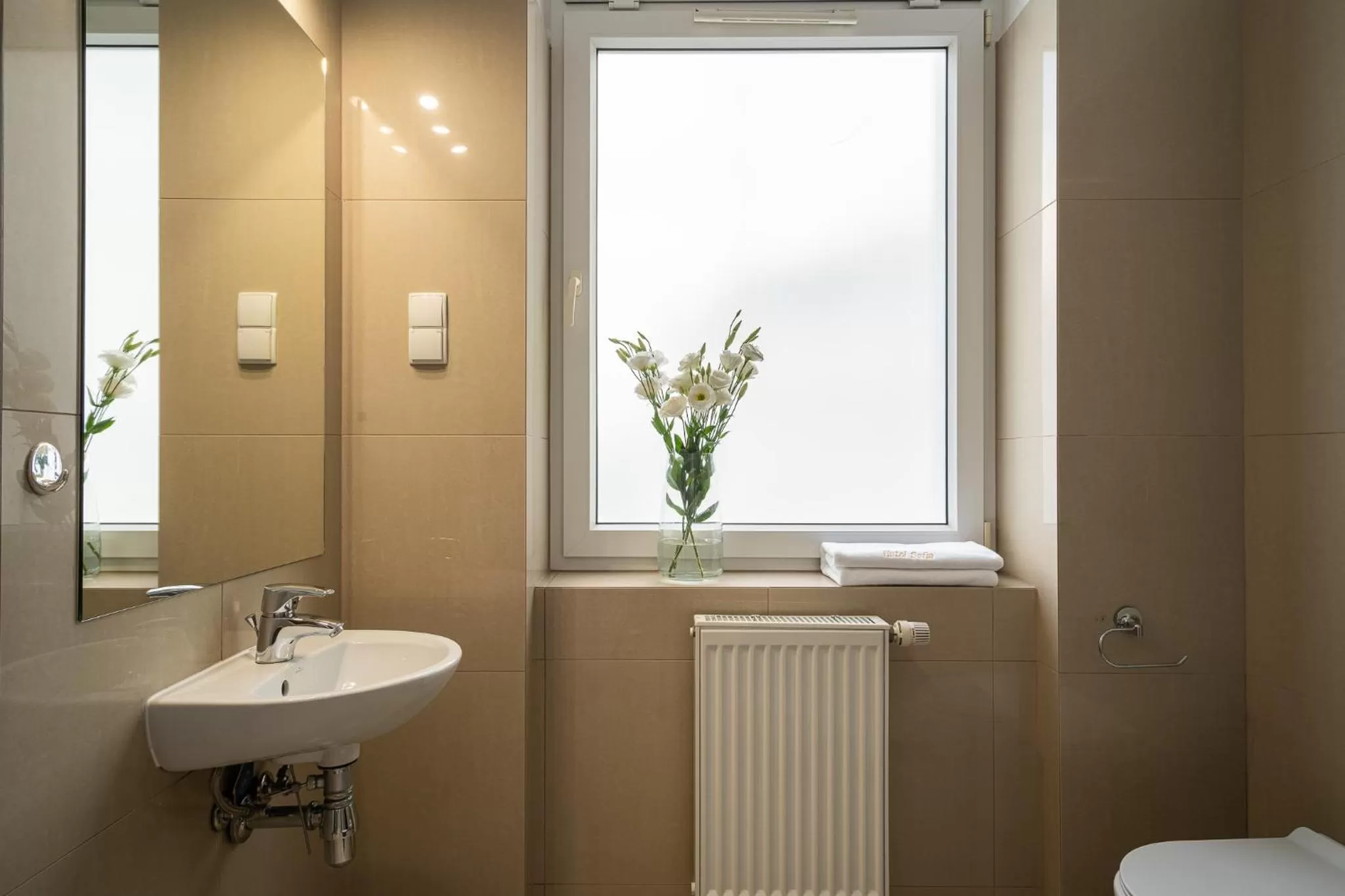 Toilet in Hotel Sofia by The Railway Station Wroclaw