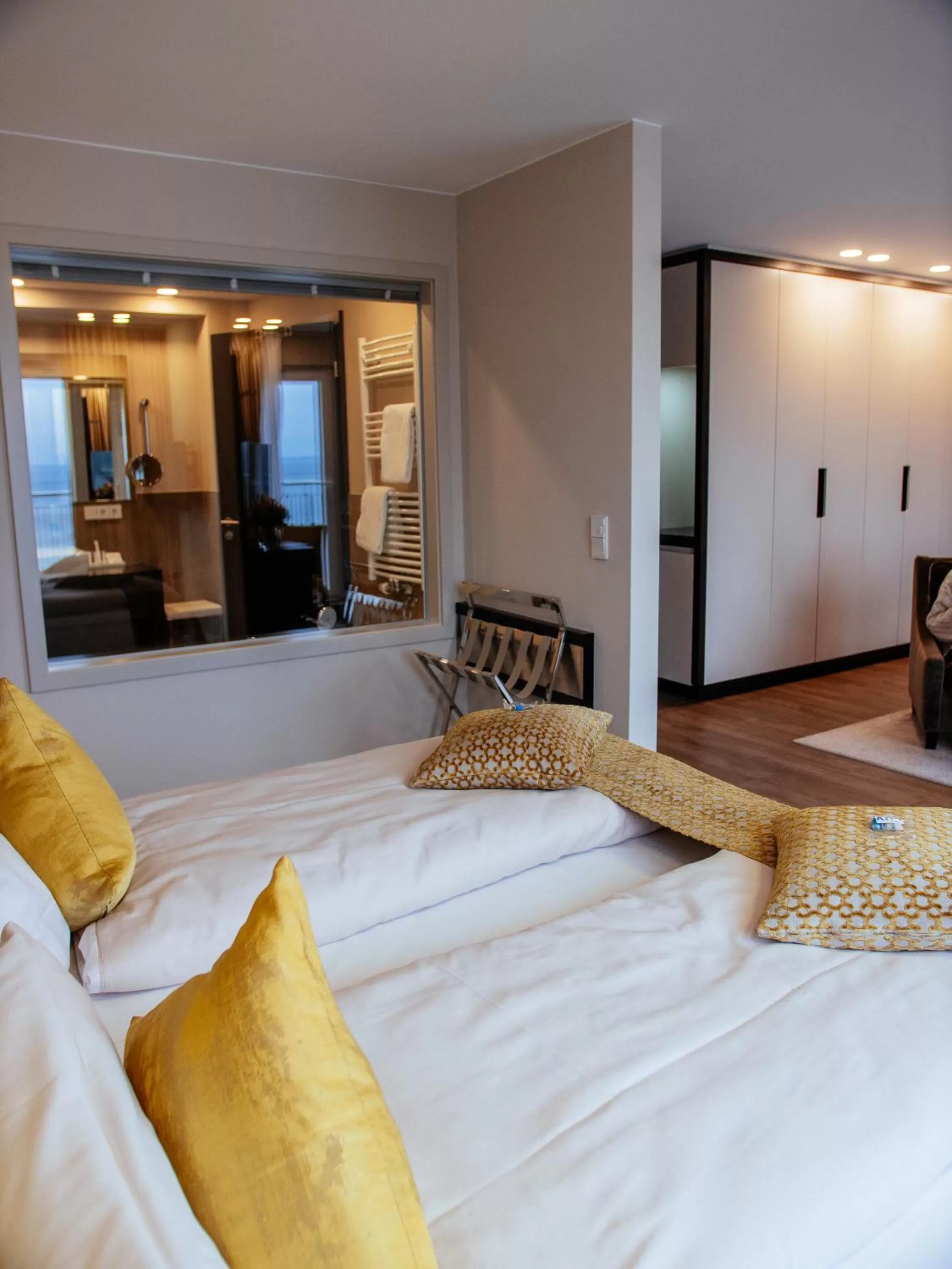 Bed in Strandhotel Luv