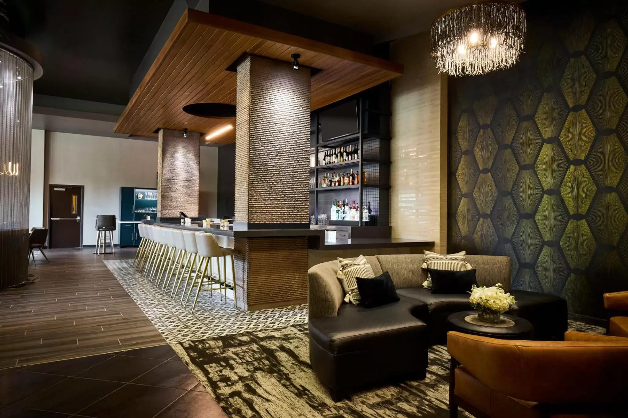 Lounge or bar, Lobby/Reception in Archer Hotel Falls Church