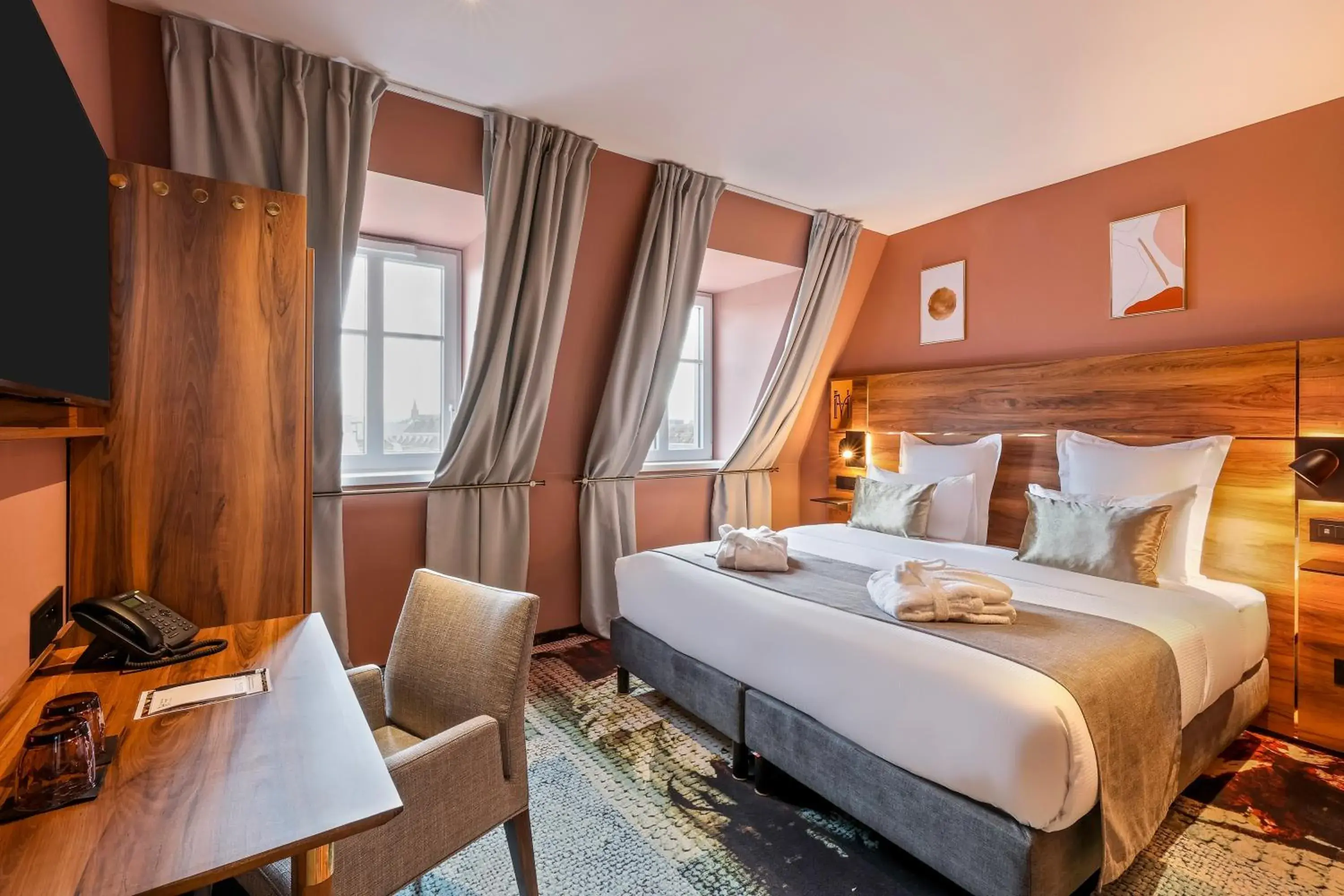 Bedroom in Hotel des Vosges BW Premier Collection