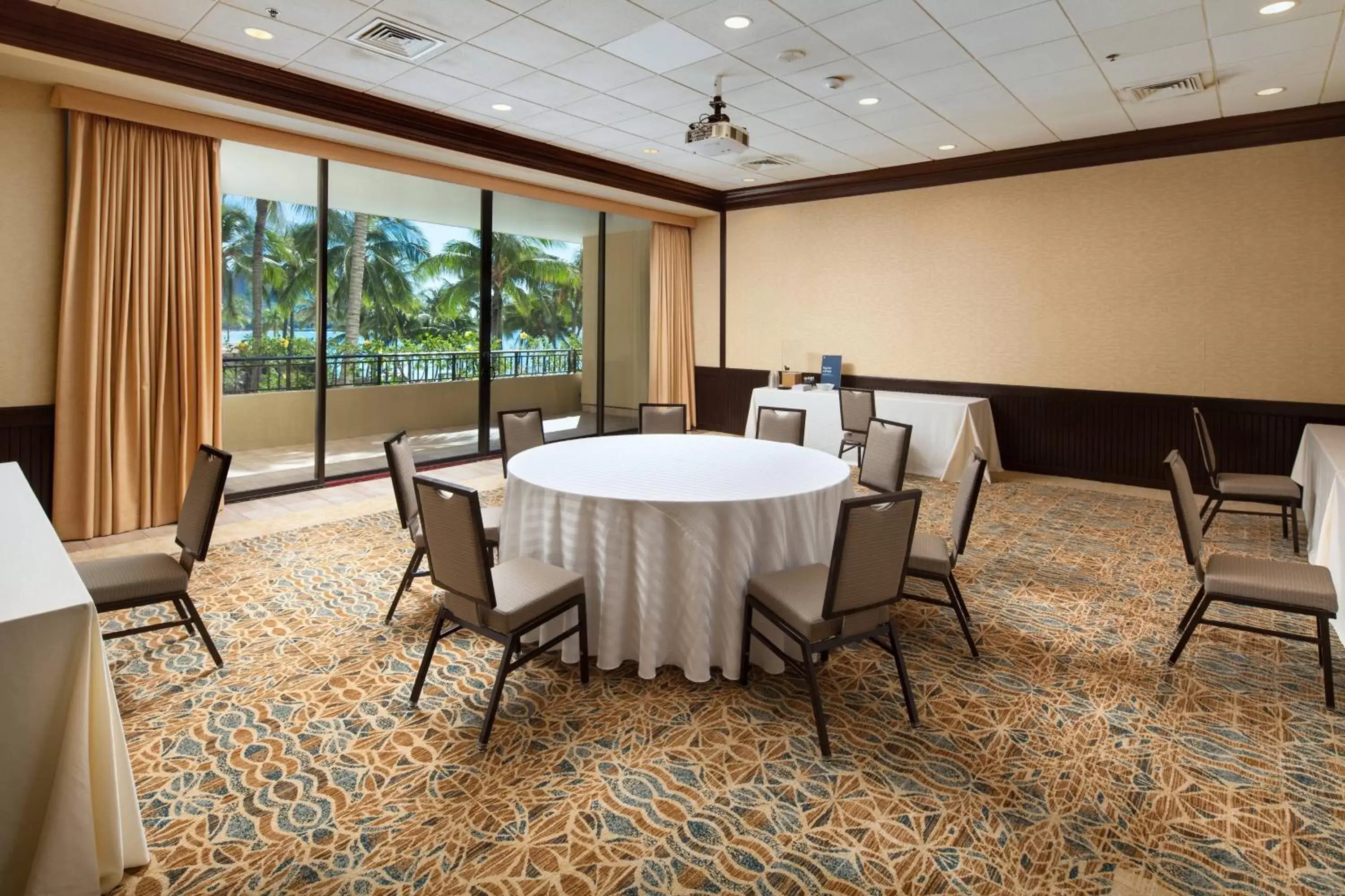 Meeting/conference room in Sheraton Waikiki